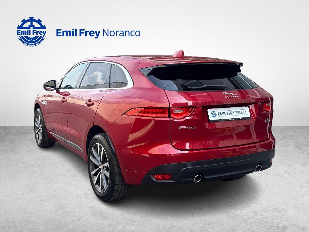 JAGUAR F-Pace 2.0 T 300 R-Sport AWD + Pneumatici invernali-showroom-element-2