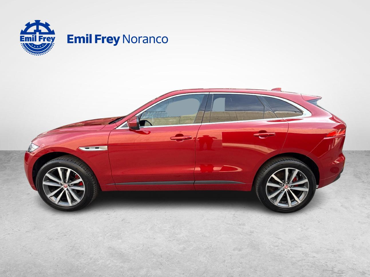 JAGUAR F-Pace 2.0 T 300 R-Sport AWD + Pneumatici invernali-showroom-element-1