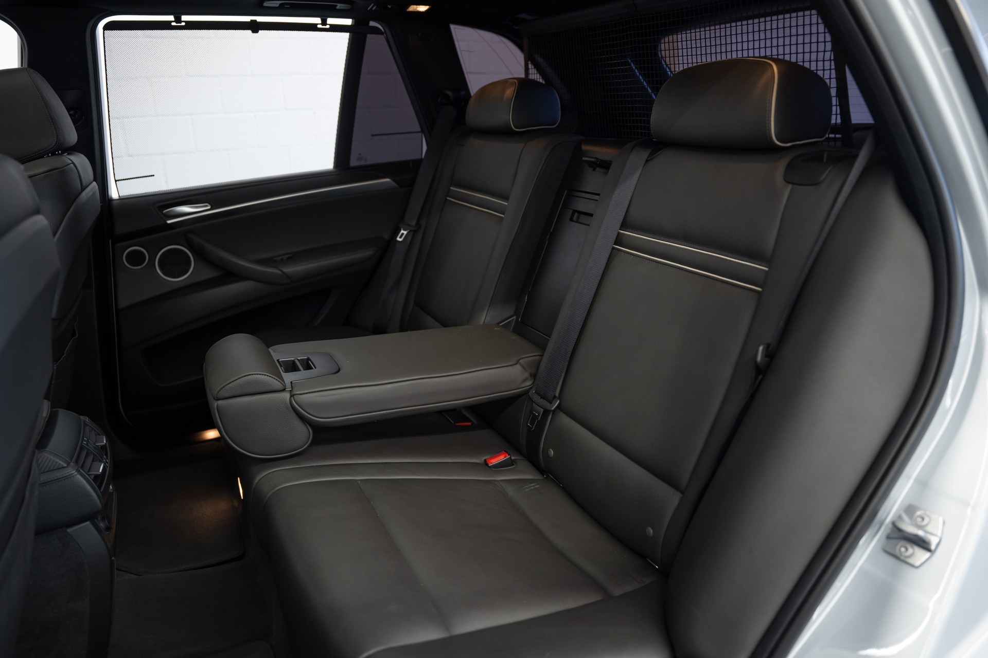 BMW X5 xDrive M Steptronic-image-12