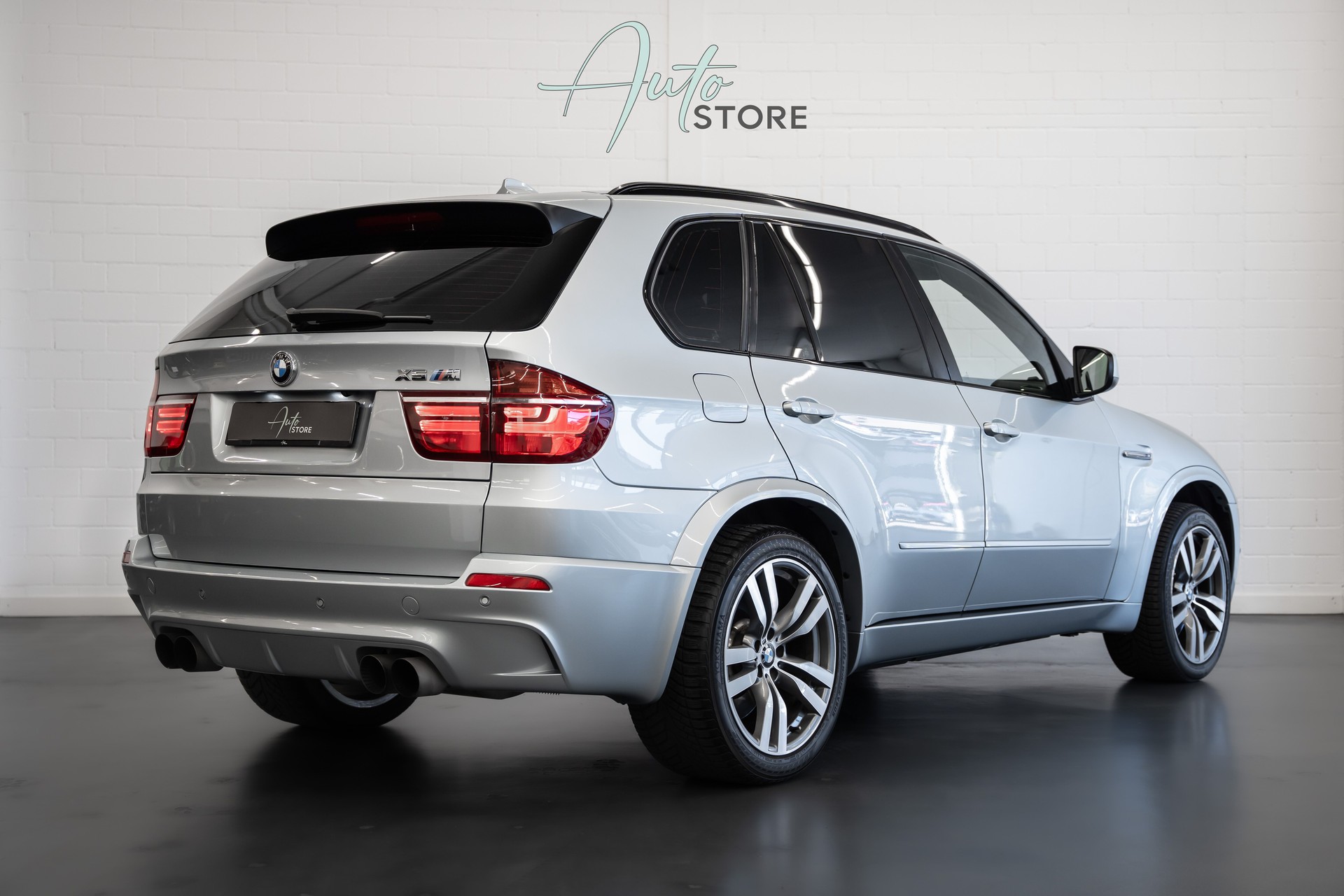 BMW X5 xDrive M Steptronic-showroom-element-1