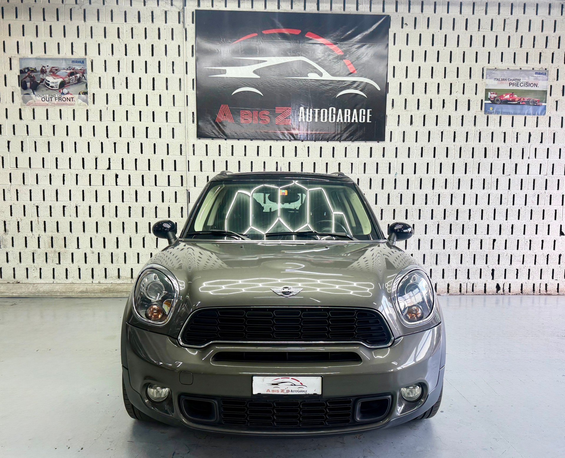 MINI Countryman Cooper S ALL4 Steptronic-showroom-element-1