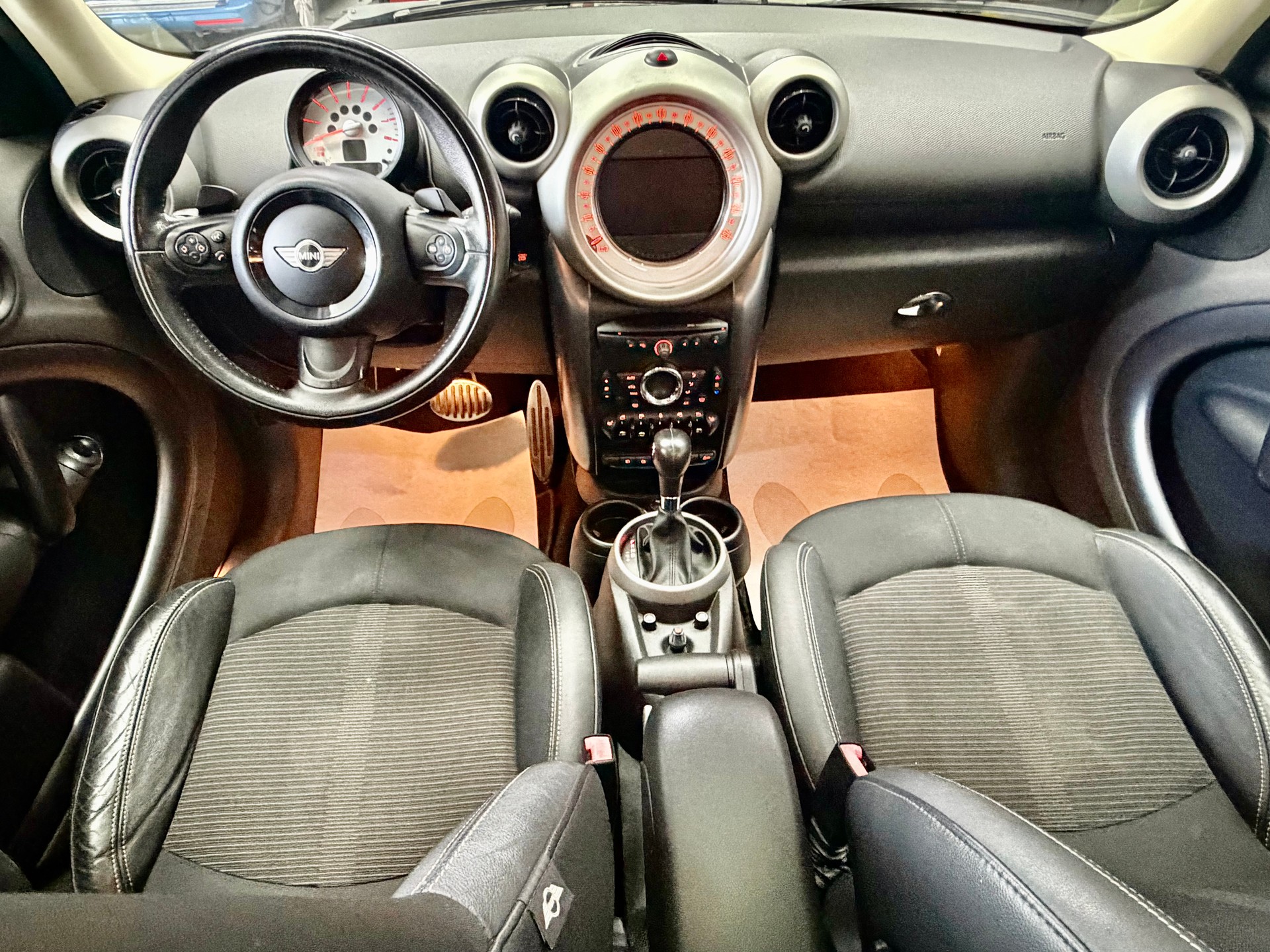 MINI Countryman Cooper S ALL4 Steptronic-showroom-element-3