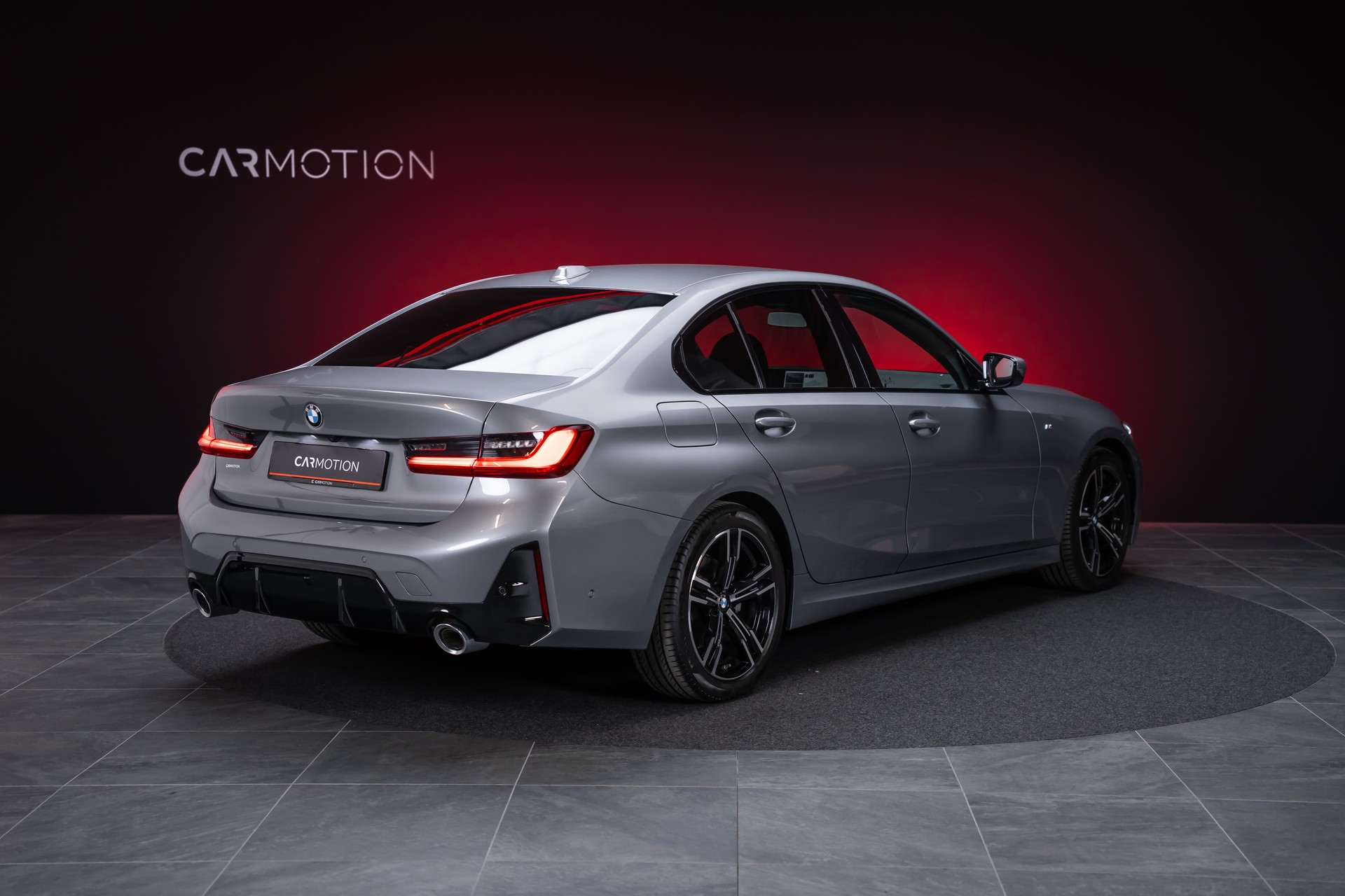 BMW 320d xDrive M Sport SAG / LCI / 360°Kamera / HeadUp / el.Sitze-showroom-element-3