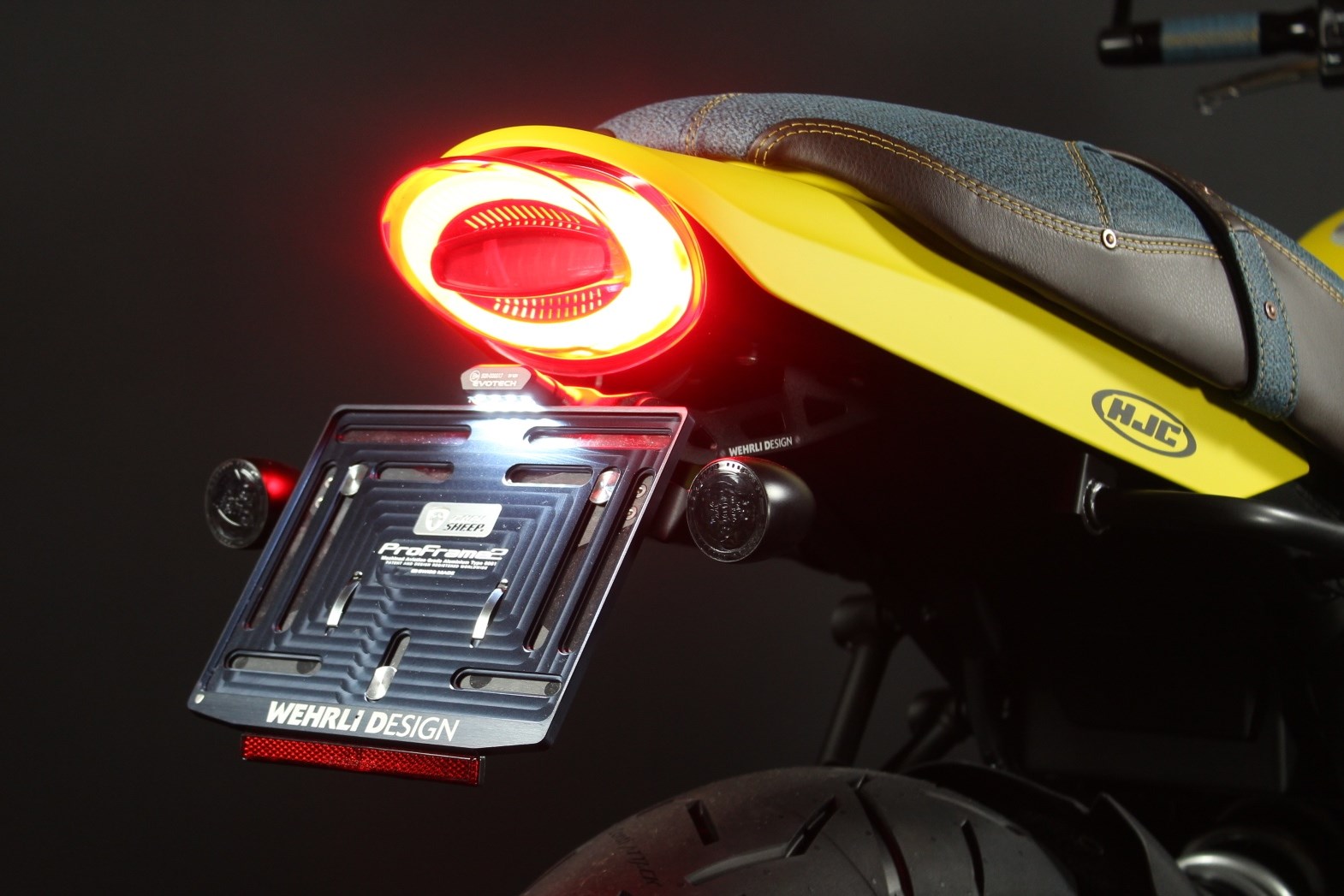 KAWASAKI Z 650 RS (50/35 KW) *Minions*-image-8