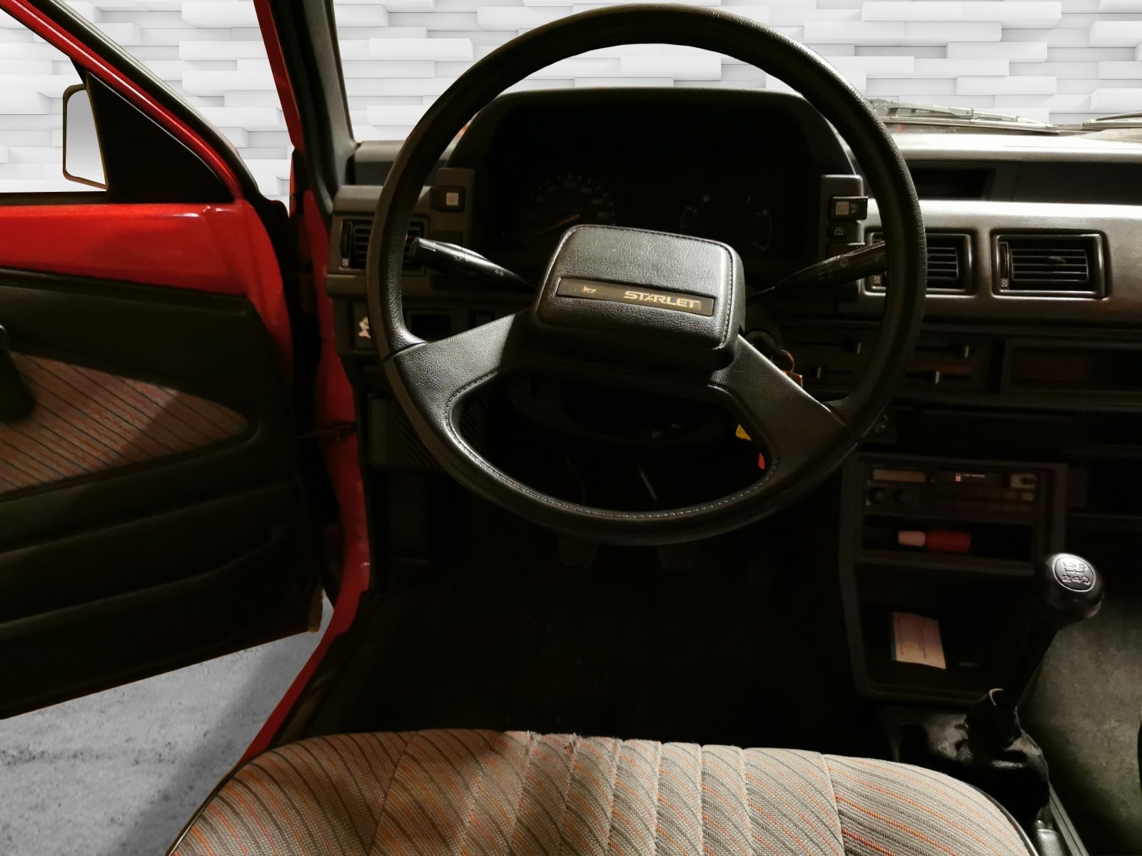 TOYOTA Starlet 1300 Light-image-8