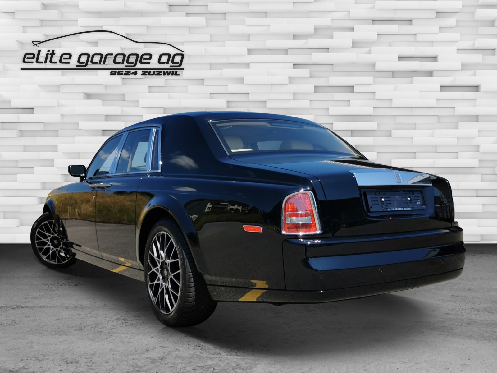 ROLLS-ROYCE Phantom 6.7 V12-image-5