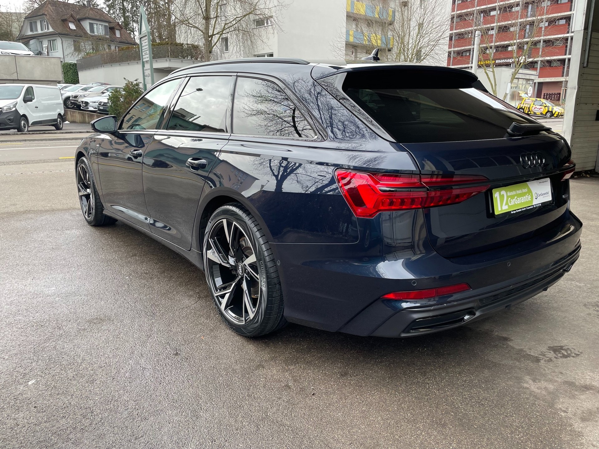 AUDI A6 Avant 55 TFSI Sport quattro S-tronic S-Line-image-4