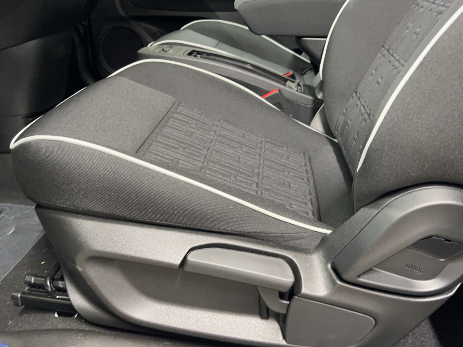 FIAT 500 el 87kW Swiss Edition-image-17