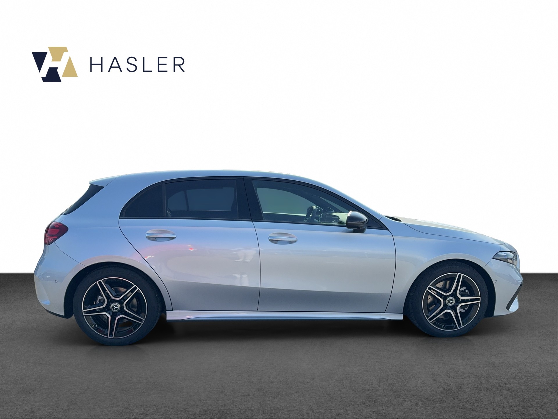 MERCEDES-BENZ A 220 4Matic 8G-DCT-image-6