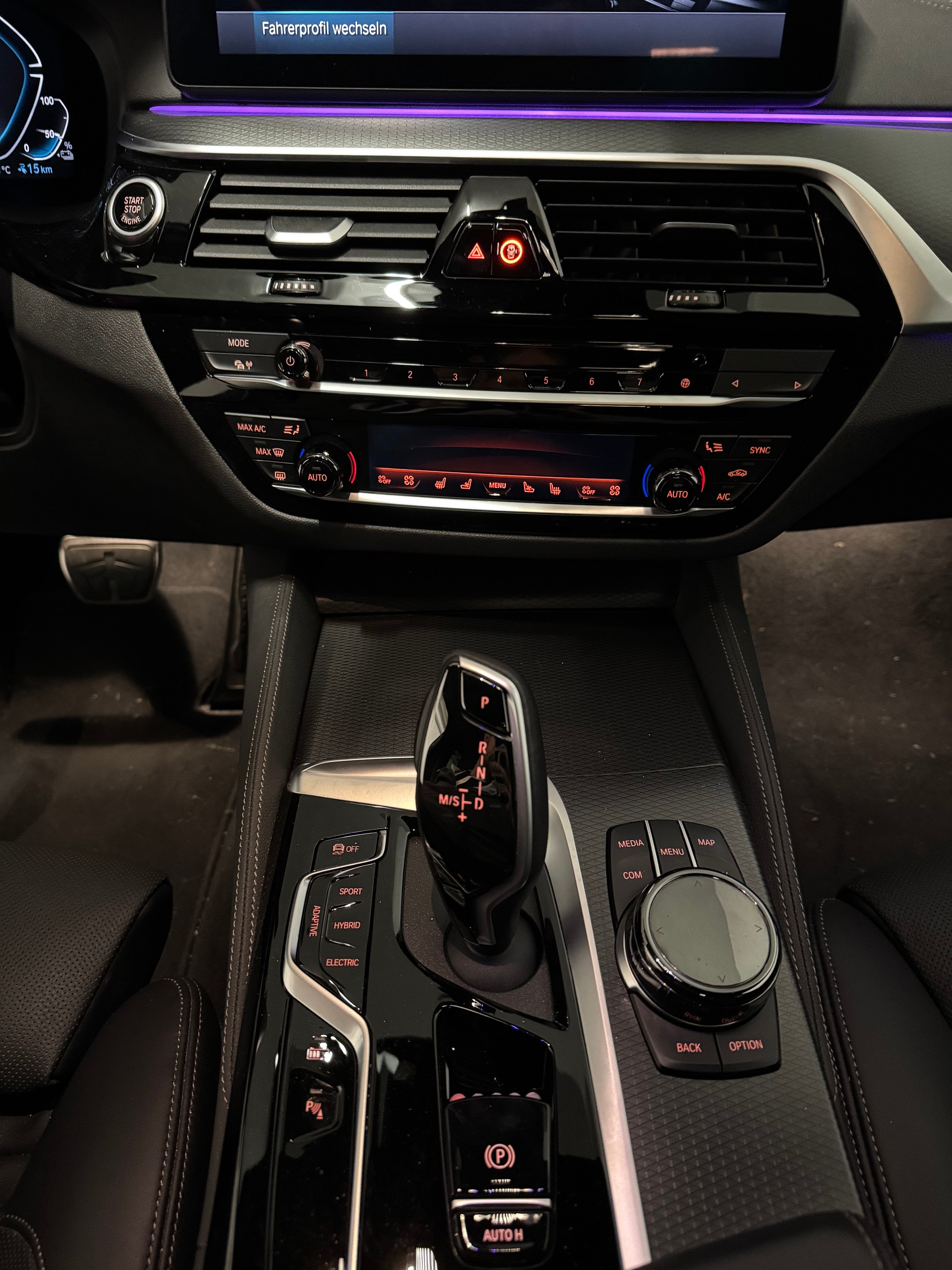 BMW 545e xDrive M Sport Pro Steptronic-image-3