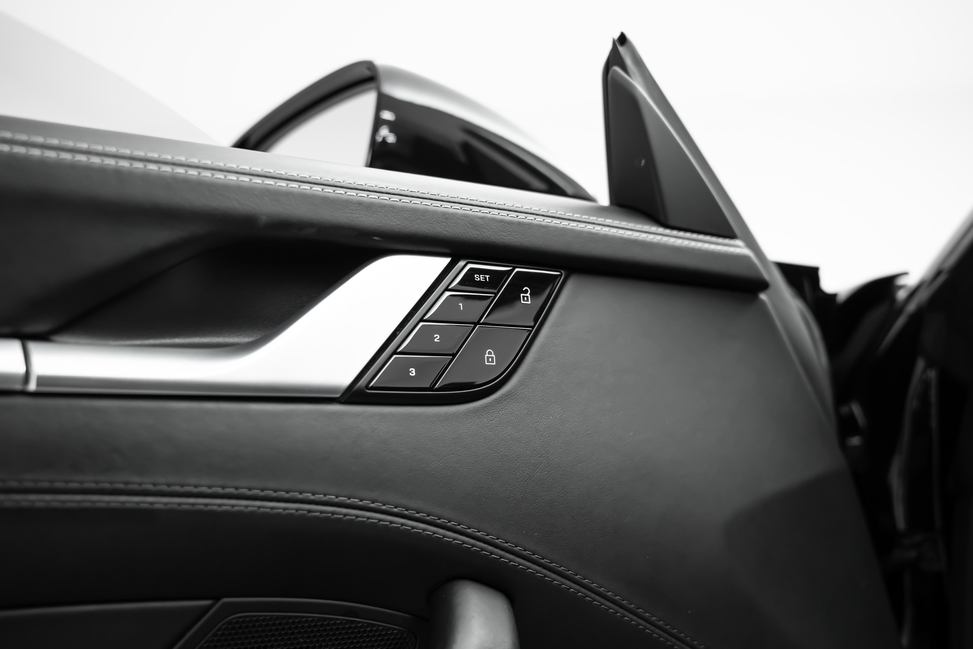 PORSCHE 911 Carrera 4S Cabriolet PDK-image-15