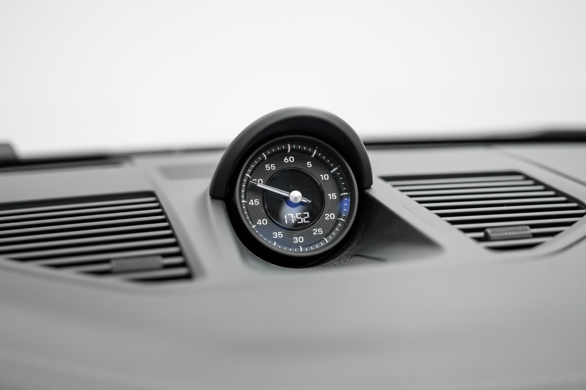 PORSCHE 911 Carrera 4S Cabriolet PDK-image-25