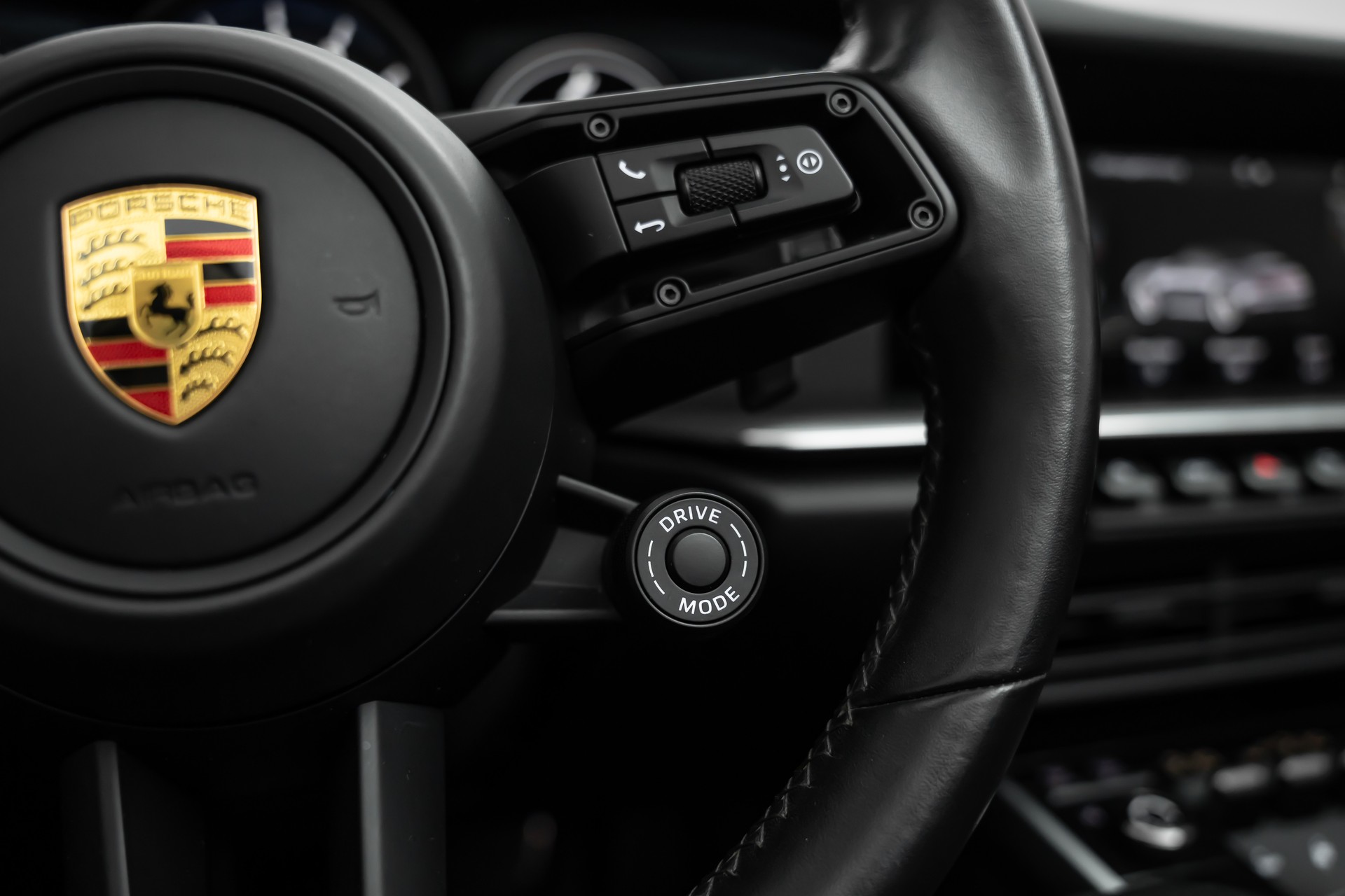 PORSCHE 911 Carrera 4S Cabriolet PDK-image-19