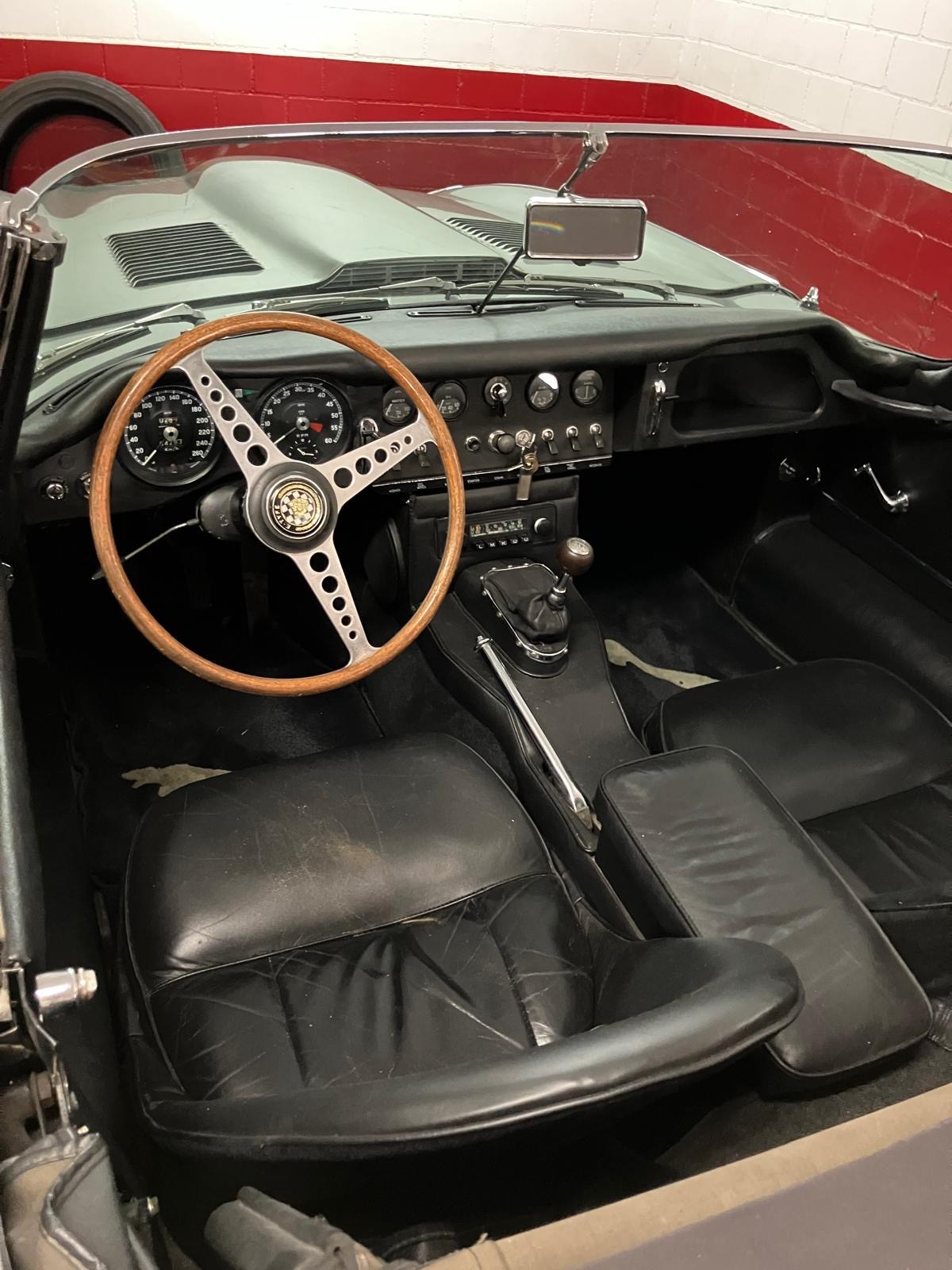 JAGUAR E-image-4