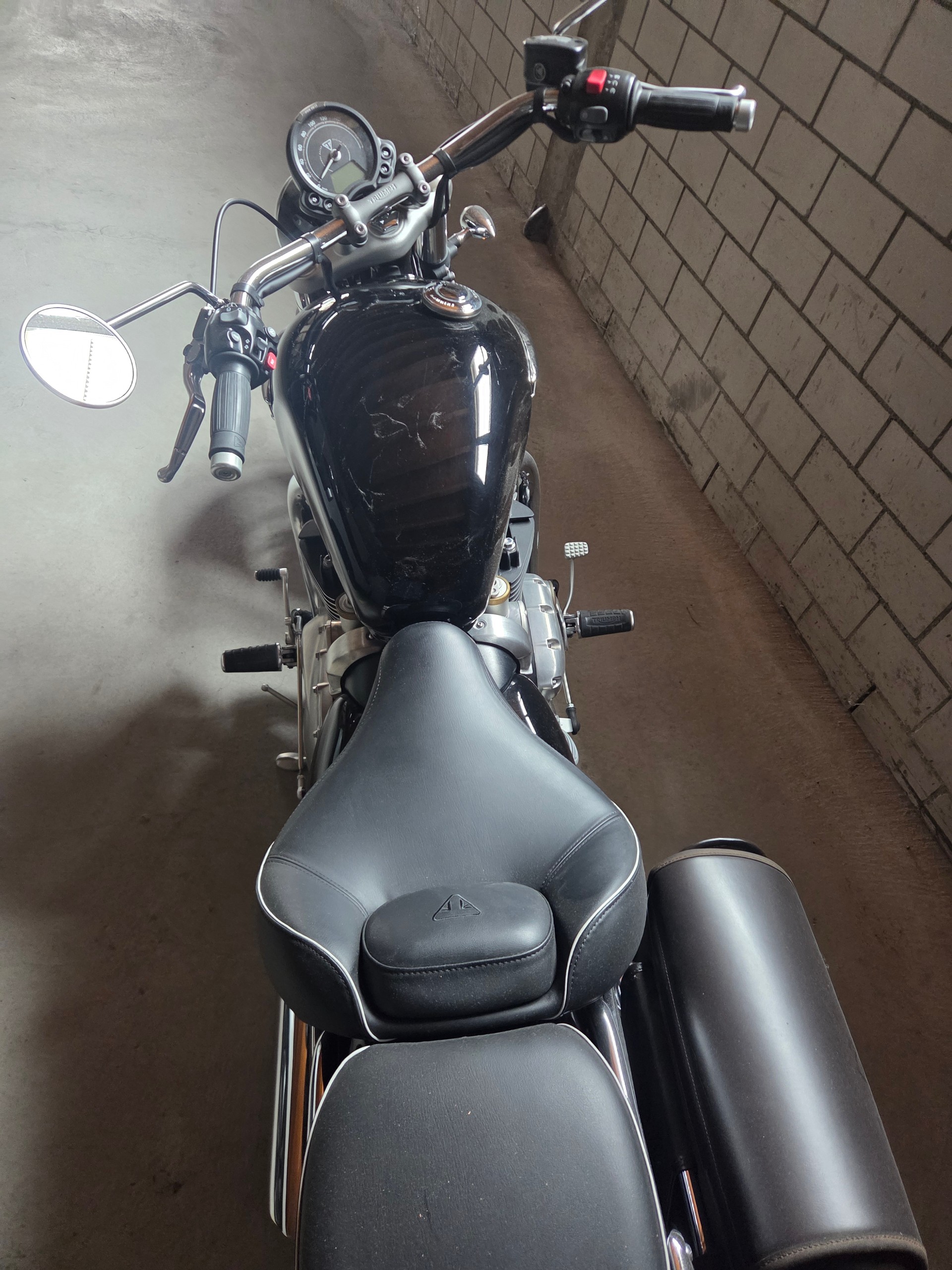 TRIUMPH Bonneville 1200 Speedmaster-image-6
