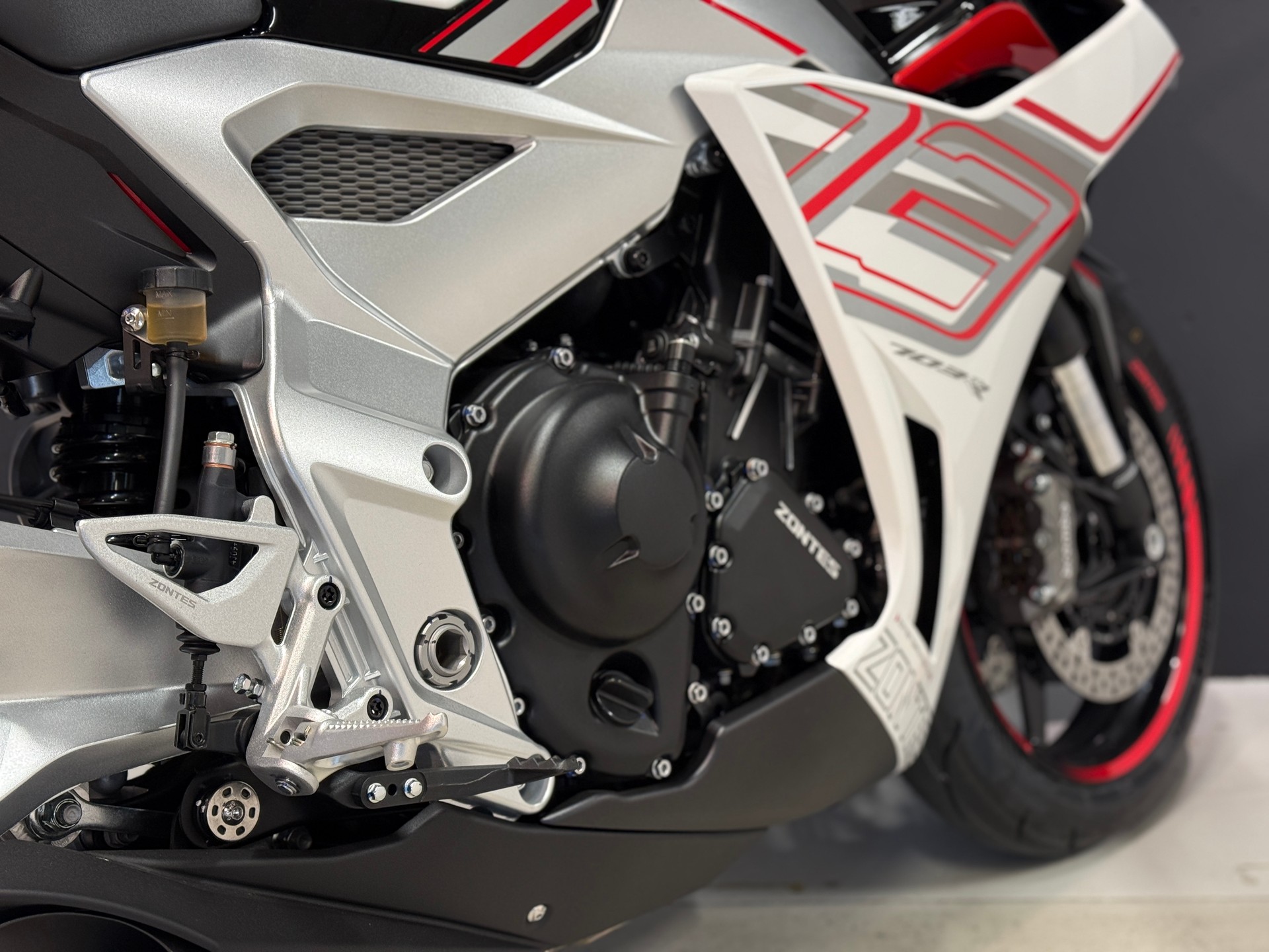 ZONTES 703 RR Racing-image-5