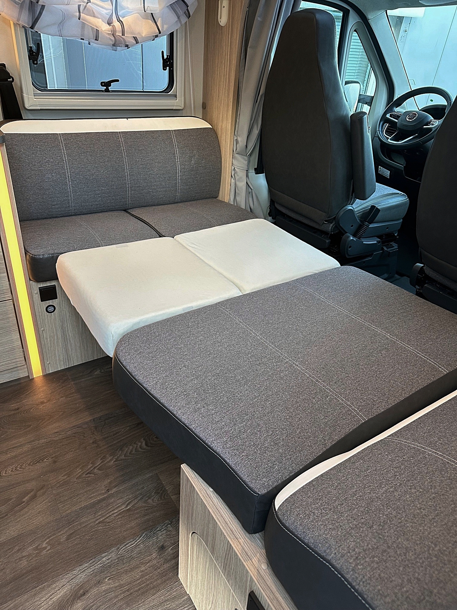 SUNLIGHT T69 LC 2,2 DIESEL 9G-AUTOMAT FIAT DUCATO MJ3 140-image-7