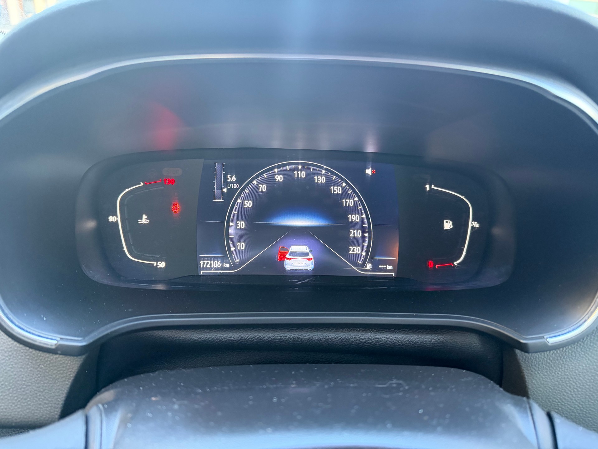RENAULT Mégane Grandtour 1.5 dCi Business EDC-image-9