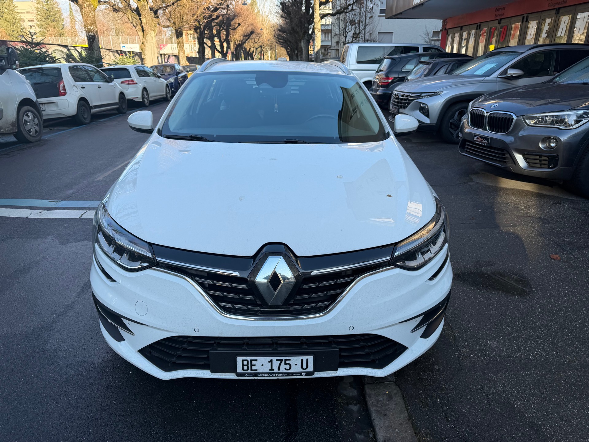 RENAULT Mégane Grandtour 1.5 dCi Business EDC-image-1