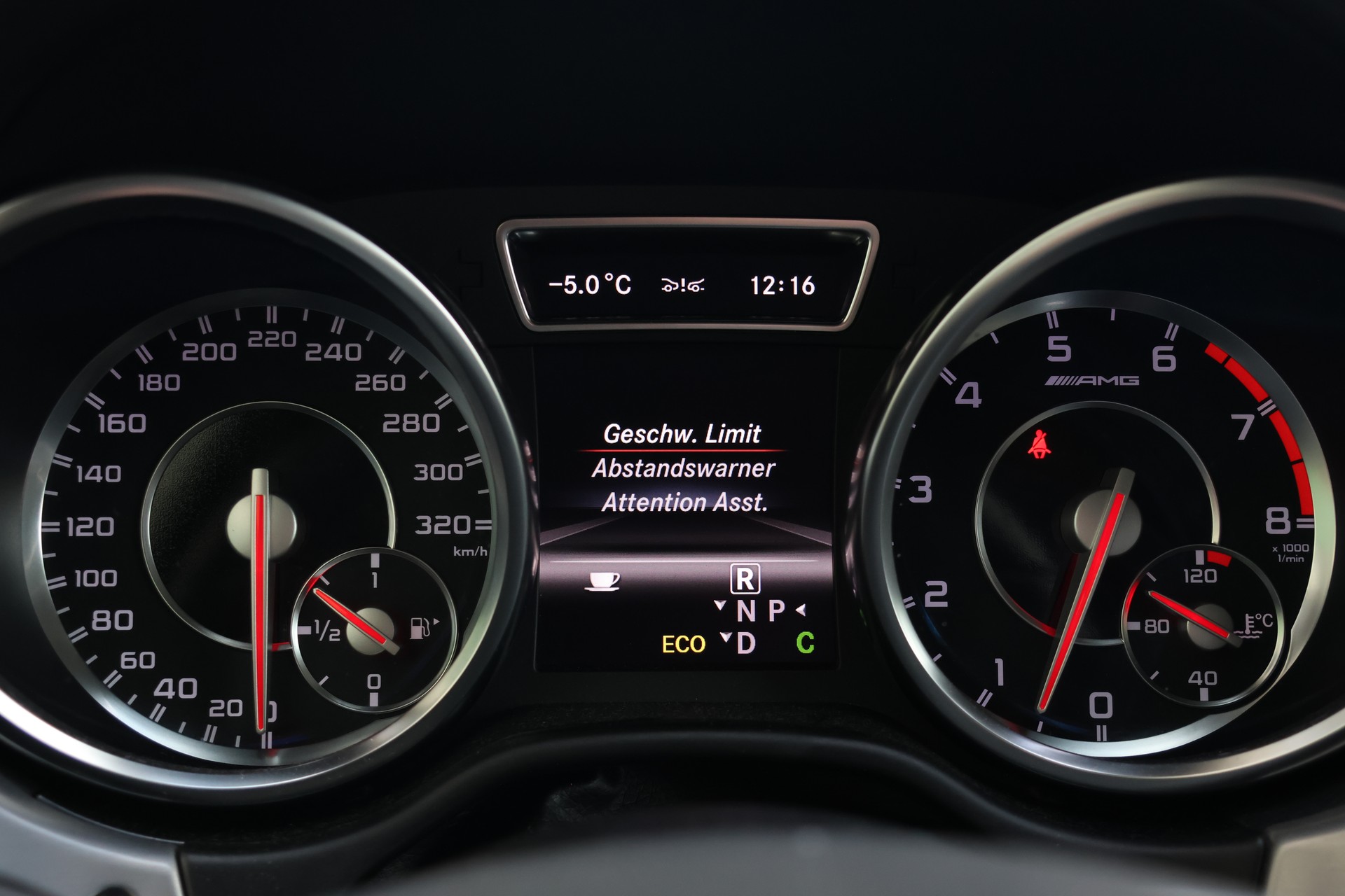 MERCEDES-BENZ ML 63 AMG Executive 4Matic Speedshift-image-22