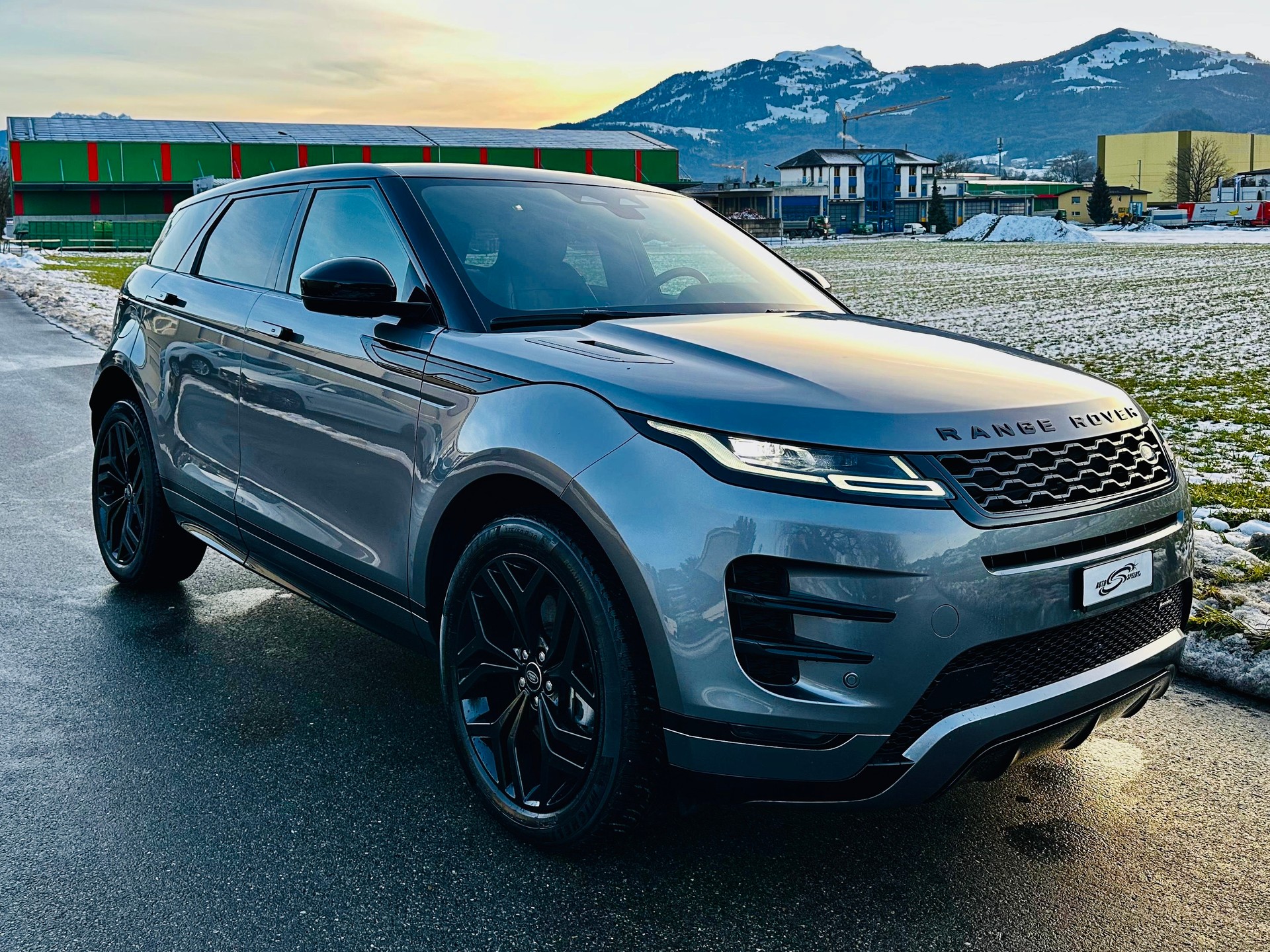 LAND ROVER Range Rover Evoque R-Dynamic P 200 HSE AT9-image-4