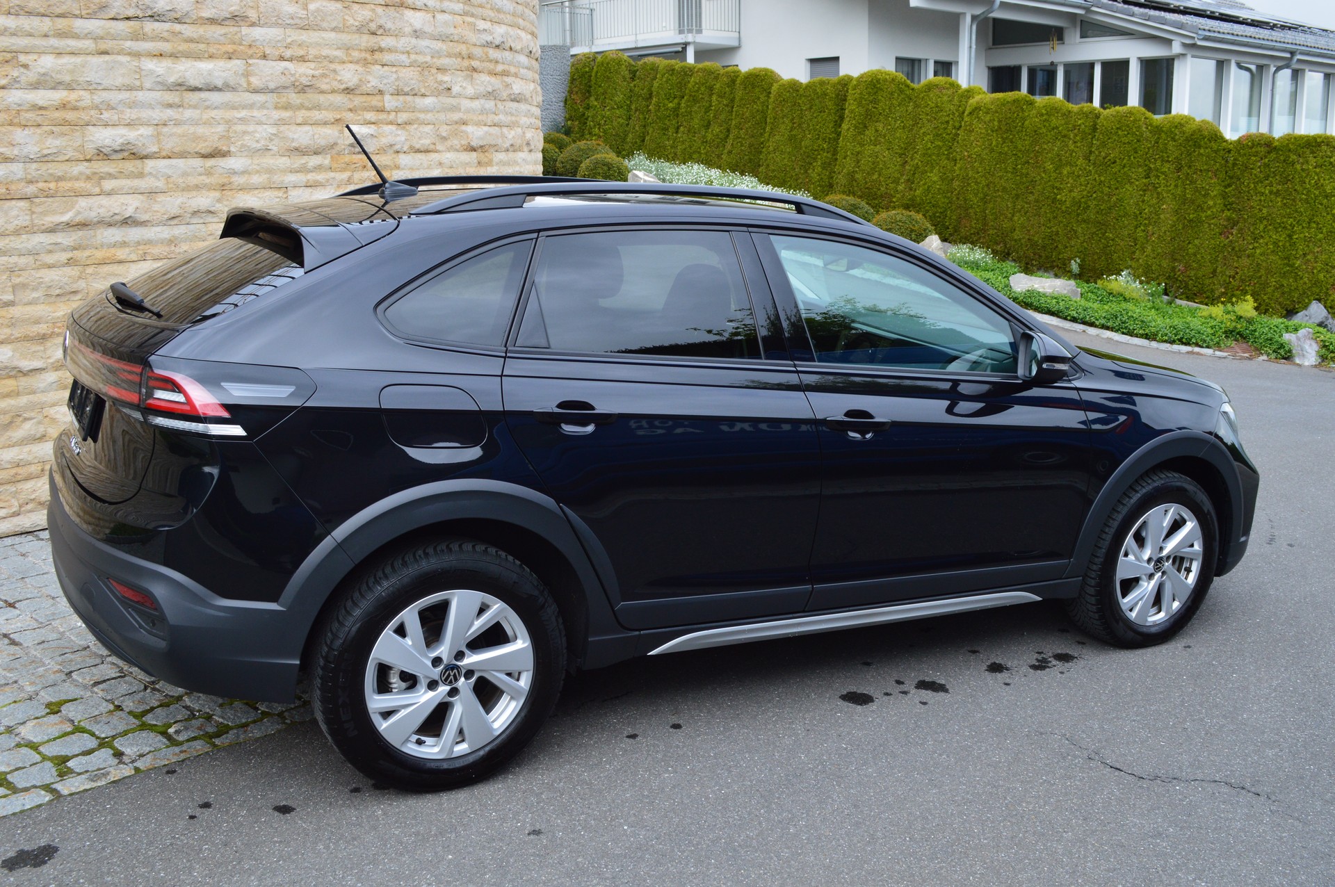 VW Taigo 1.0 TSI Life DSG-image-3