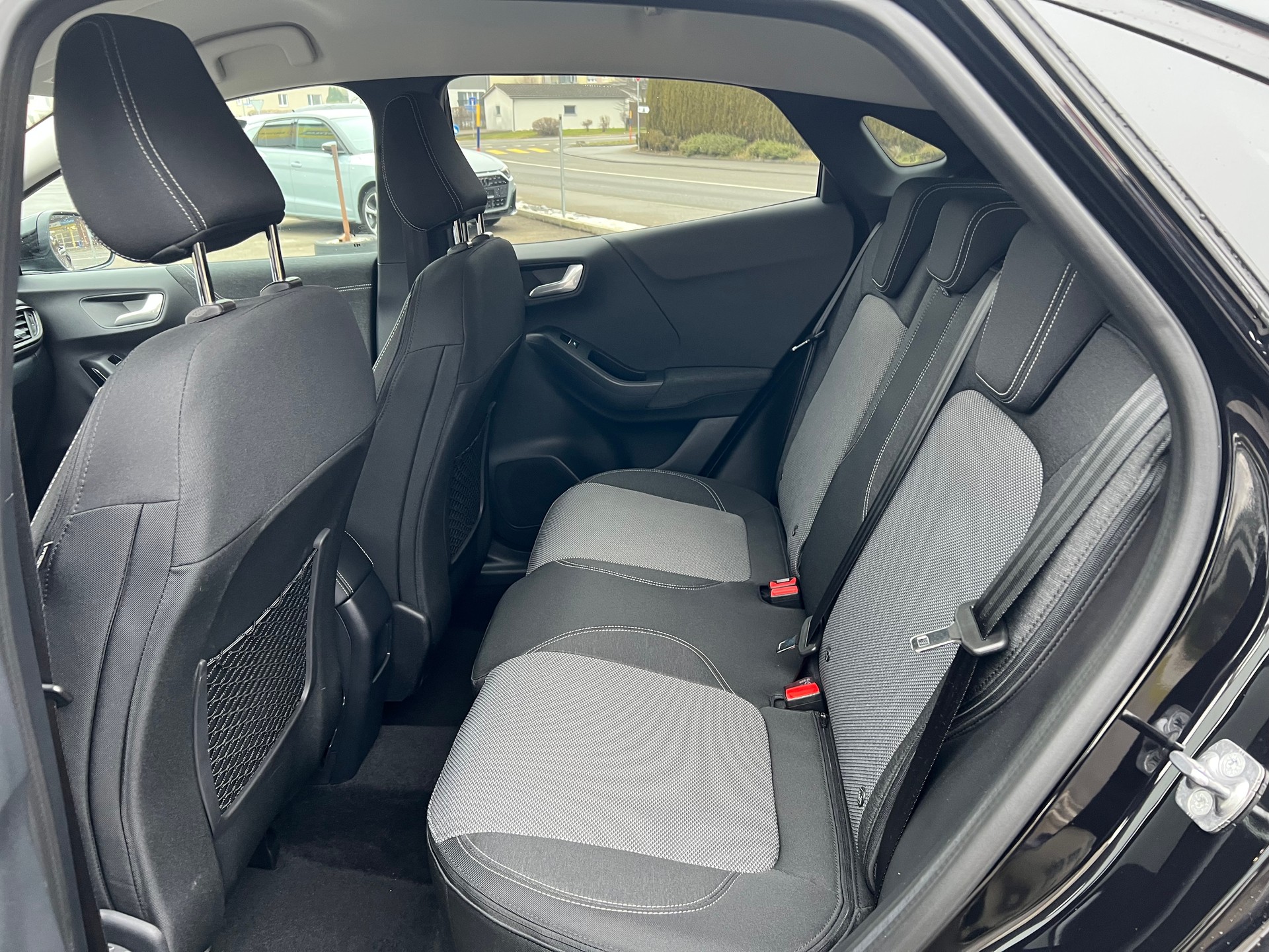 FORD Puma 1.0 SCTi Titanium X Automat-image-13