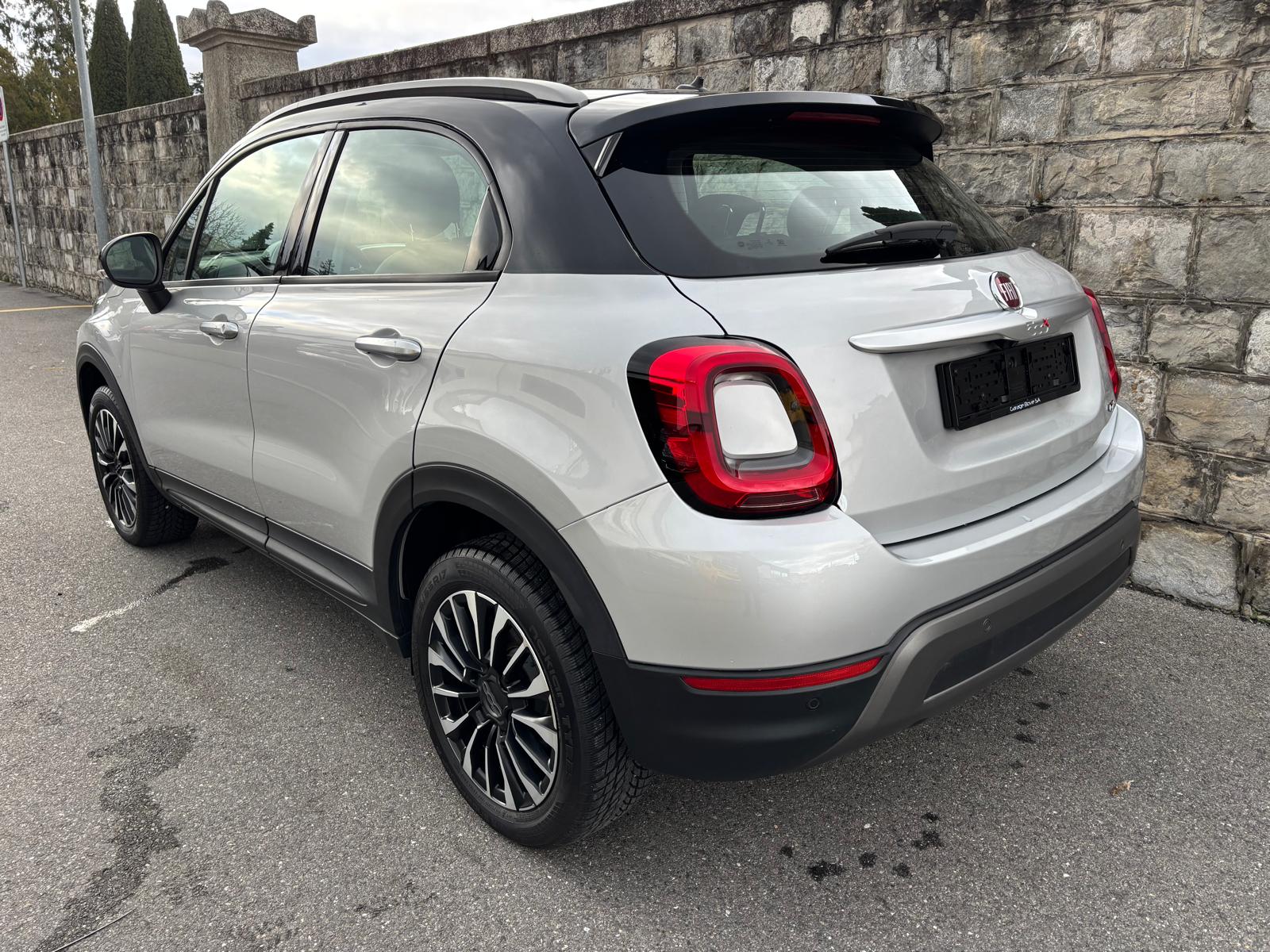 FIAT 500X 2.0MJ Cross 4x4 Automatic-showroom-element-1