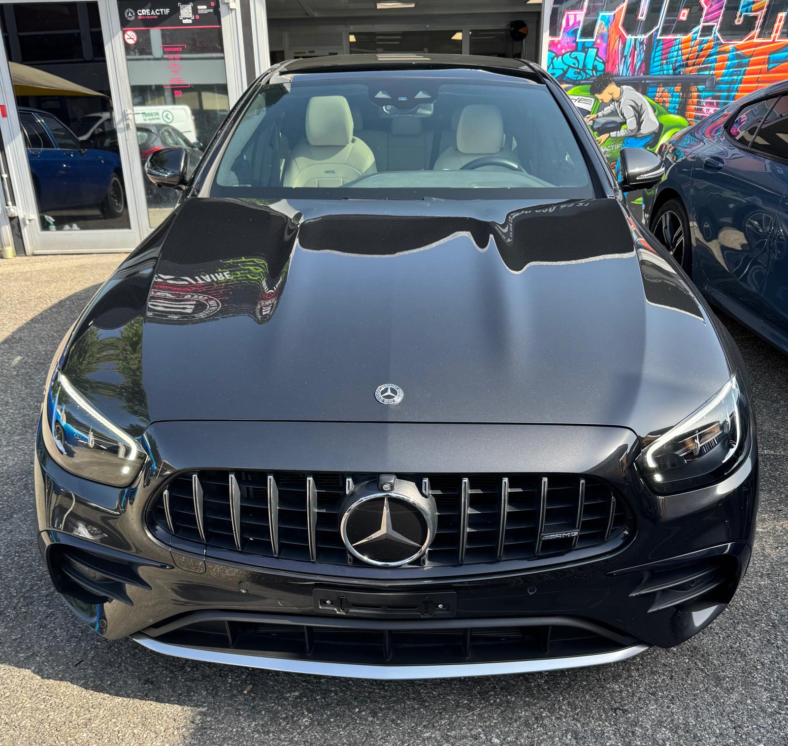 MERCEDES-BENZ AMG E53 4Matic-showroom-element-2