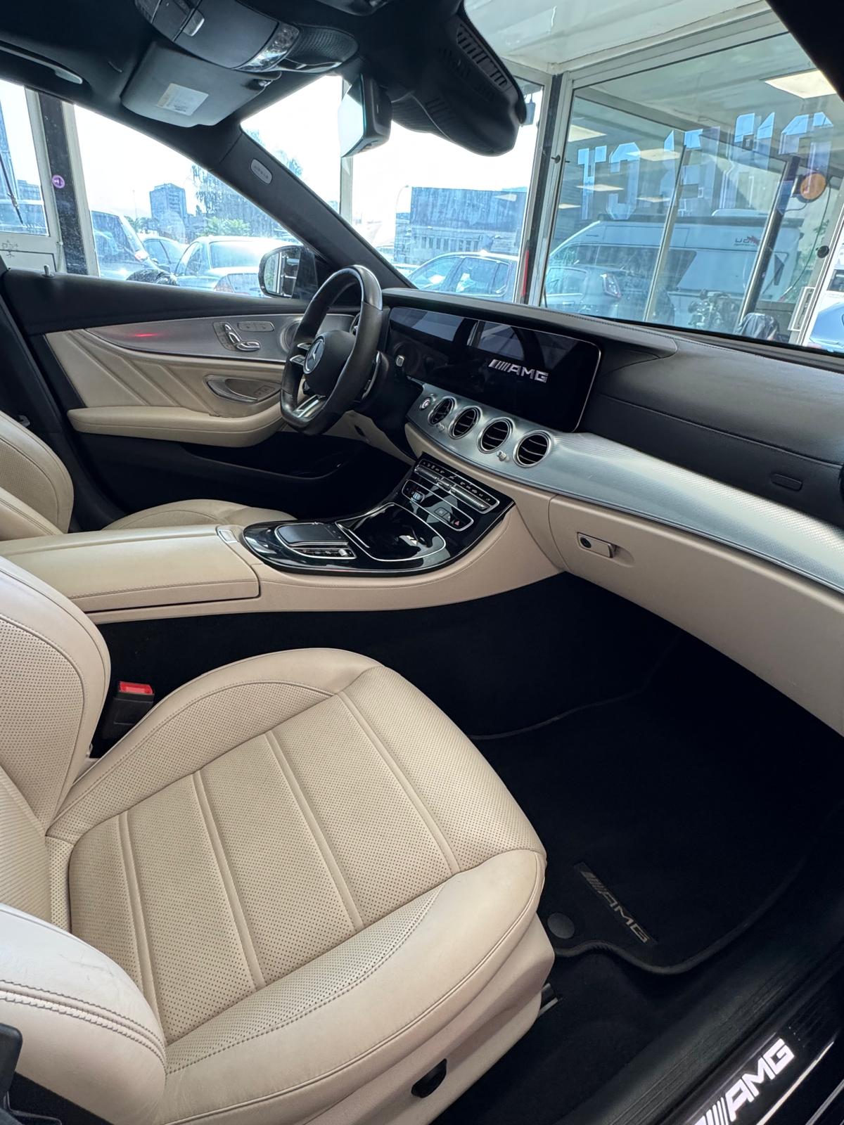MERCEDES-BENZ AMG E53 4Matic-image-16