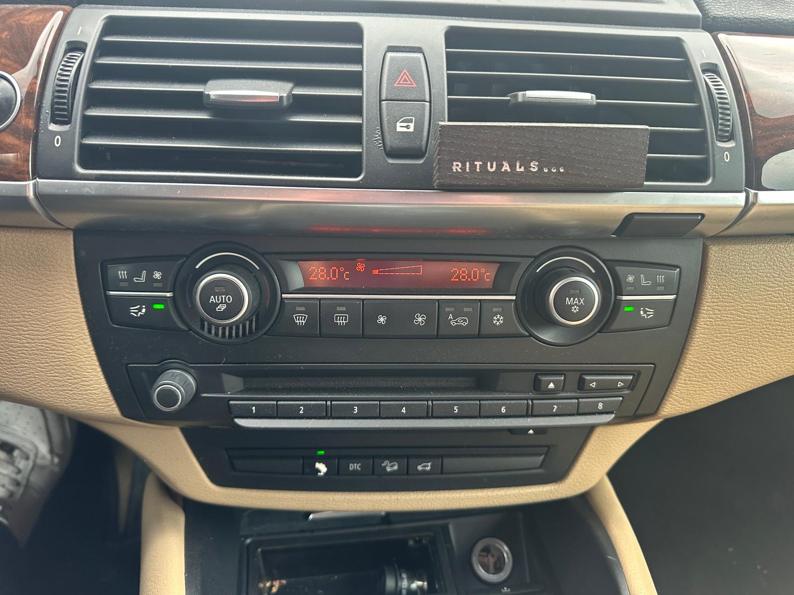 BMW X6 xDrive 35d Steptronic-image-9