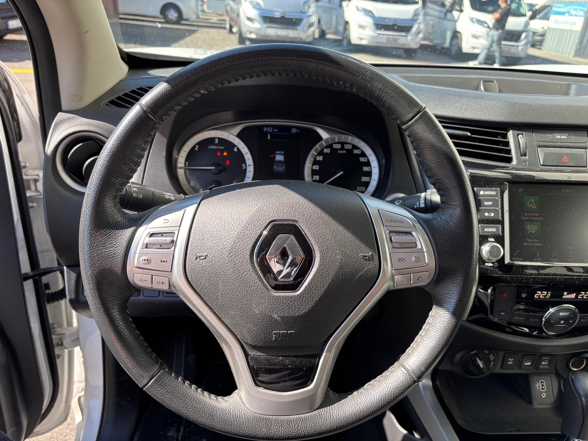 RENAULT Alaskan Pick-up 2.3 dCi 190 TwinTurbo ICE 4x4-image-10