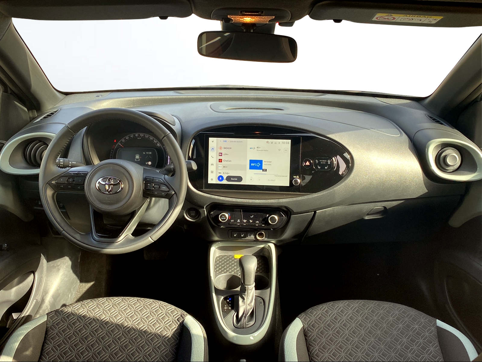 TOYOTA Aygo X 1.0 VVT-i Trend CVT-image-6