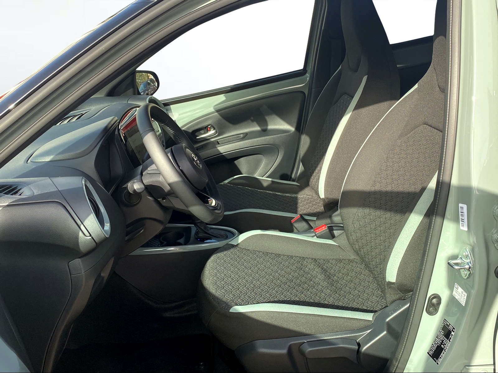 TOYOTA Aygo X 1.0 VVT-i Trend CVT-image-5