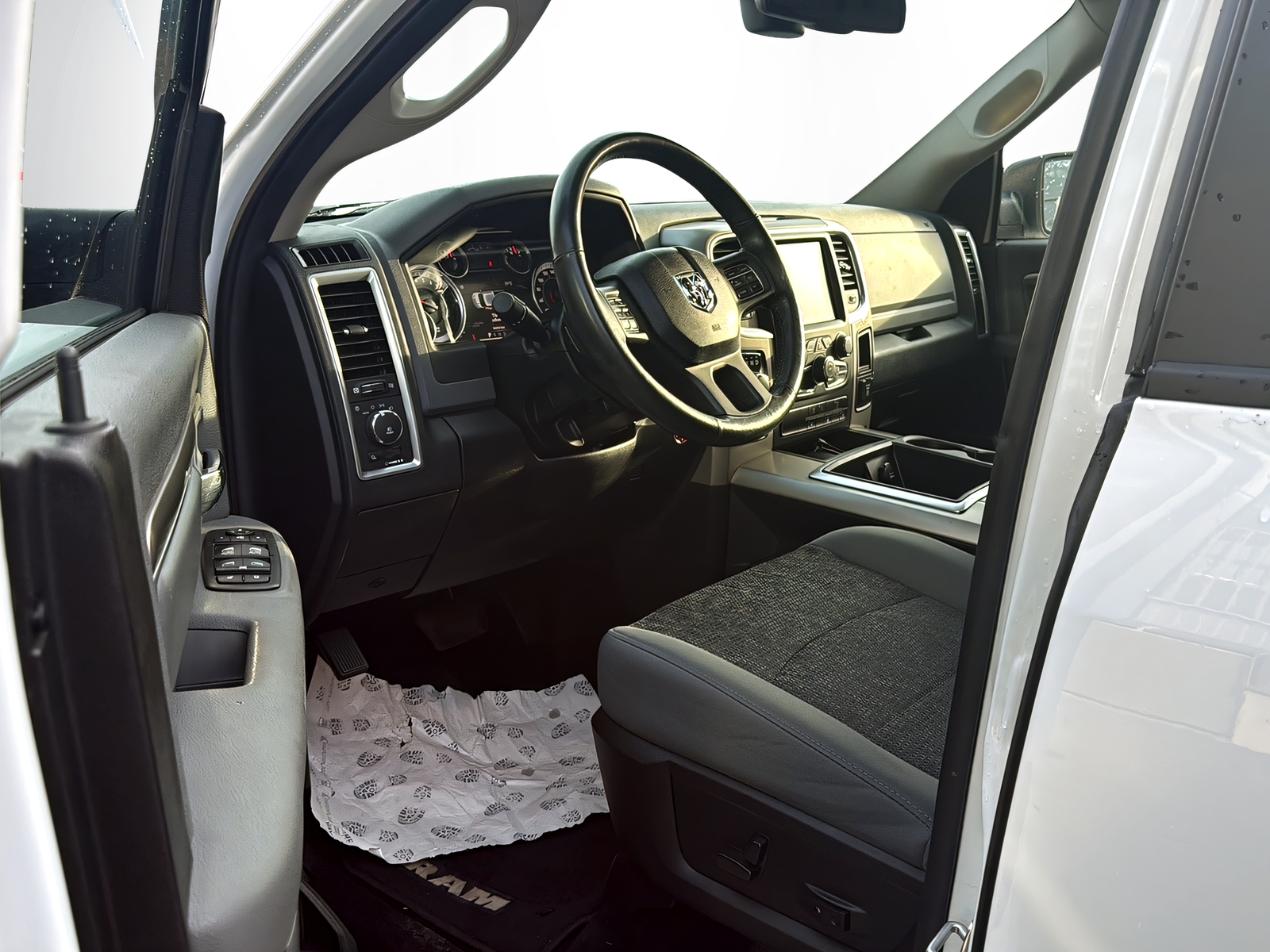 DODGE 1500 SLT-image-7