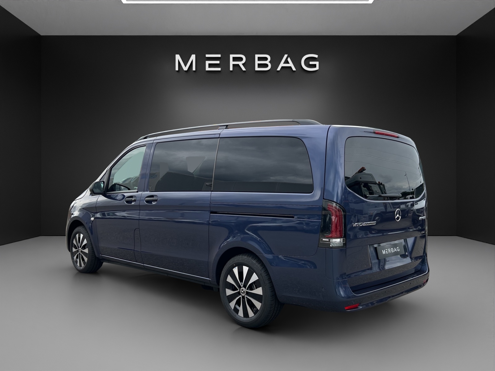 MERCEDES-BENZ Vito 119 CDI Lang Tourer 9G-Tronic 4M Pro-image-3