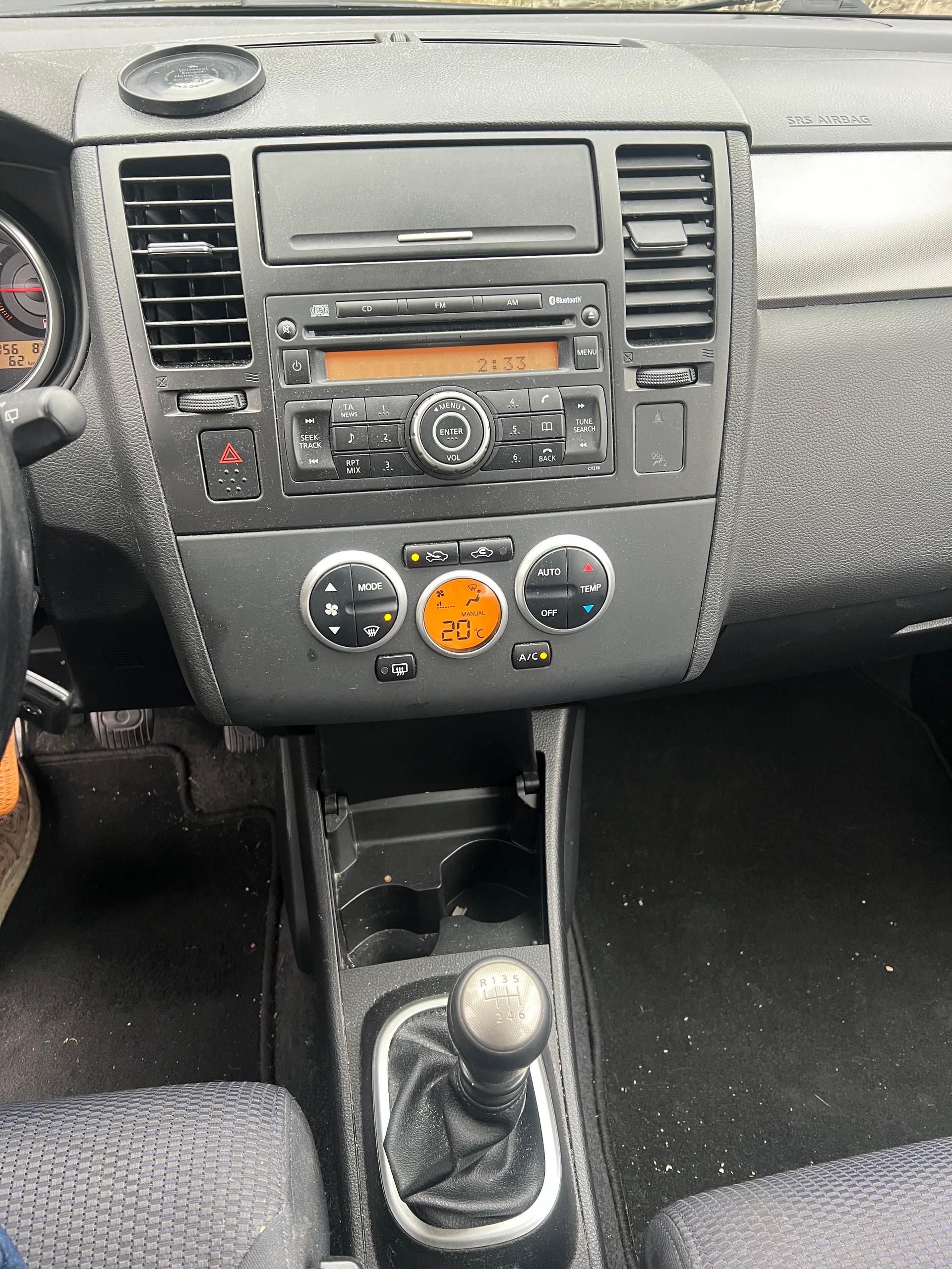 NISSAN Tiida 1.8 tekna-image-9