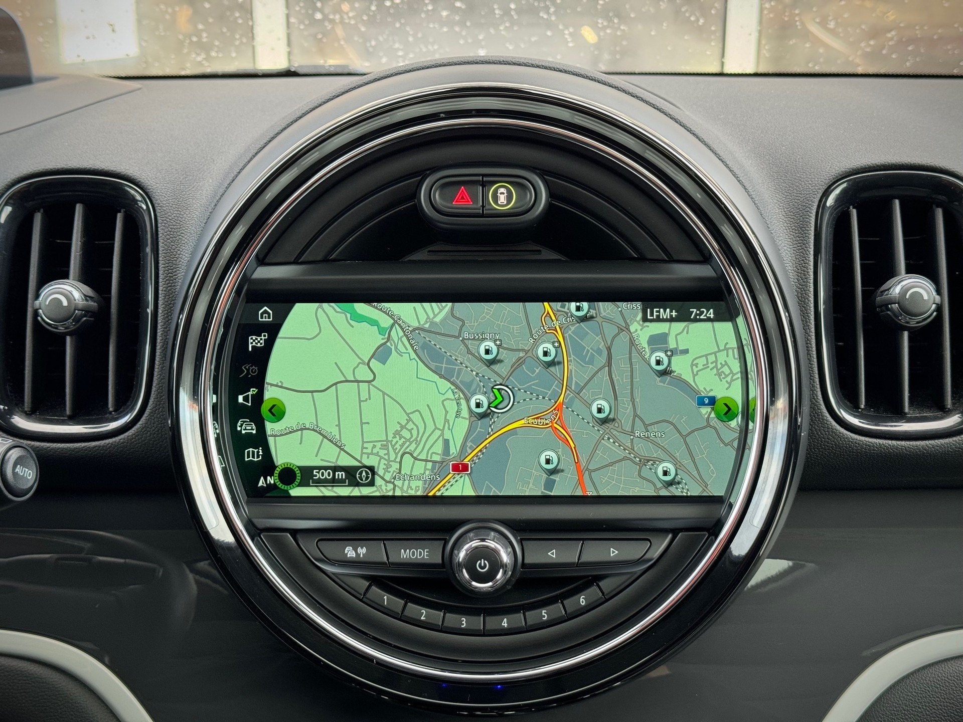 MINI Countryman Cooper S ALL4 Steptronic - Véhicule Suisse (CH)-image-11