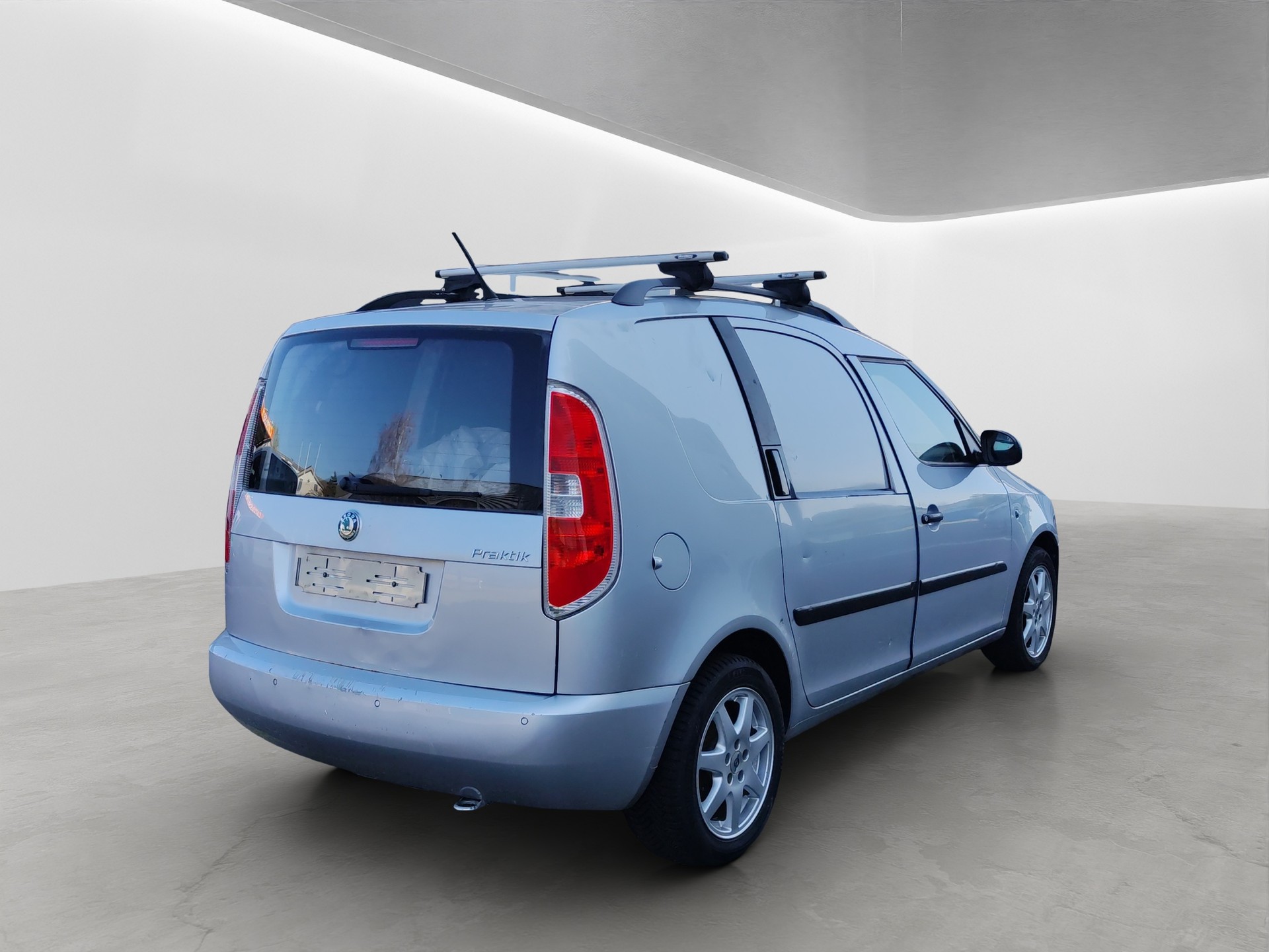 SKODA Praktik 1.2 TDI-image-4