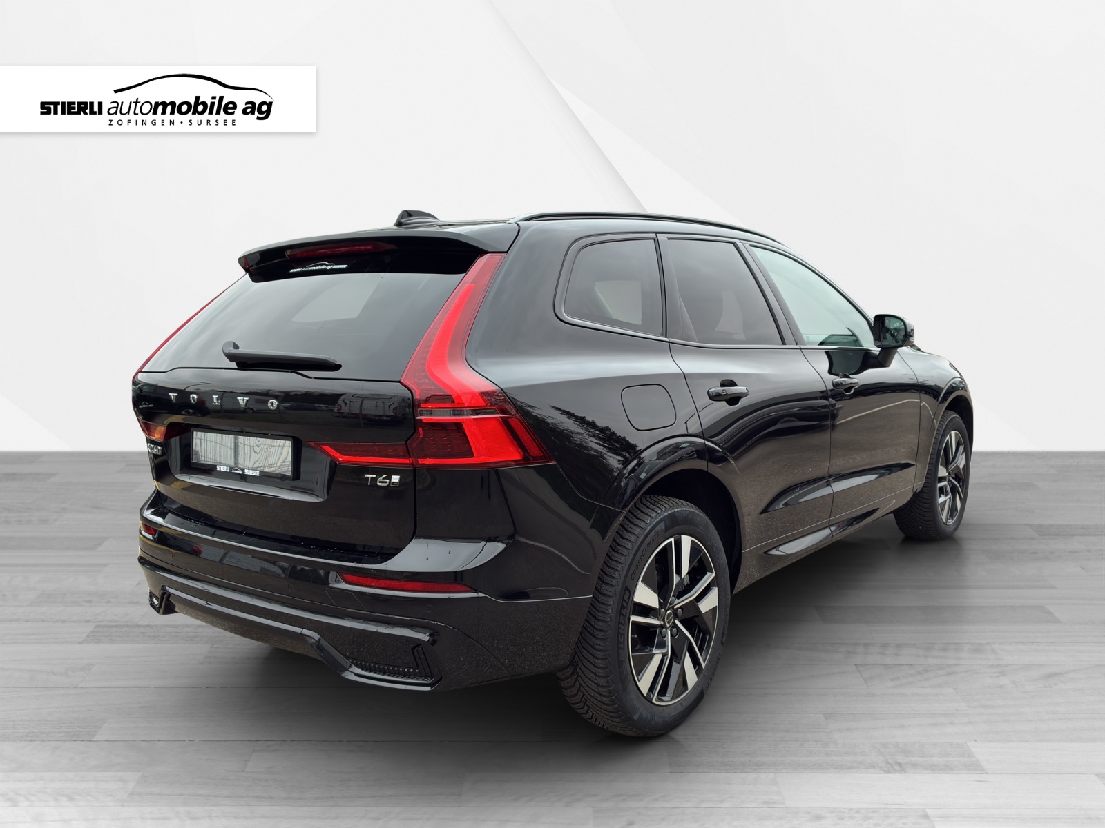 VOLVO XC60 2.0 T6 TE Plus Dark eAWD-image-4