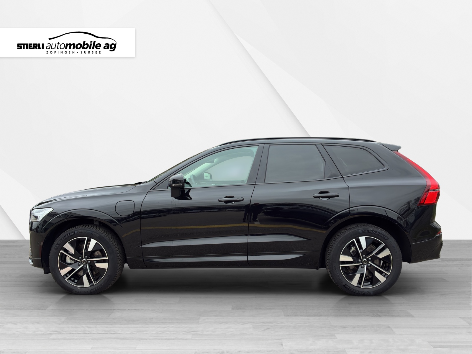 VOLVO XC60 2.0 T6 TE Plus Dark eAWD-image-7