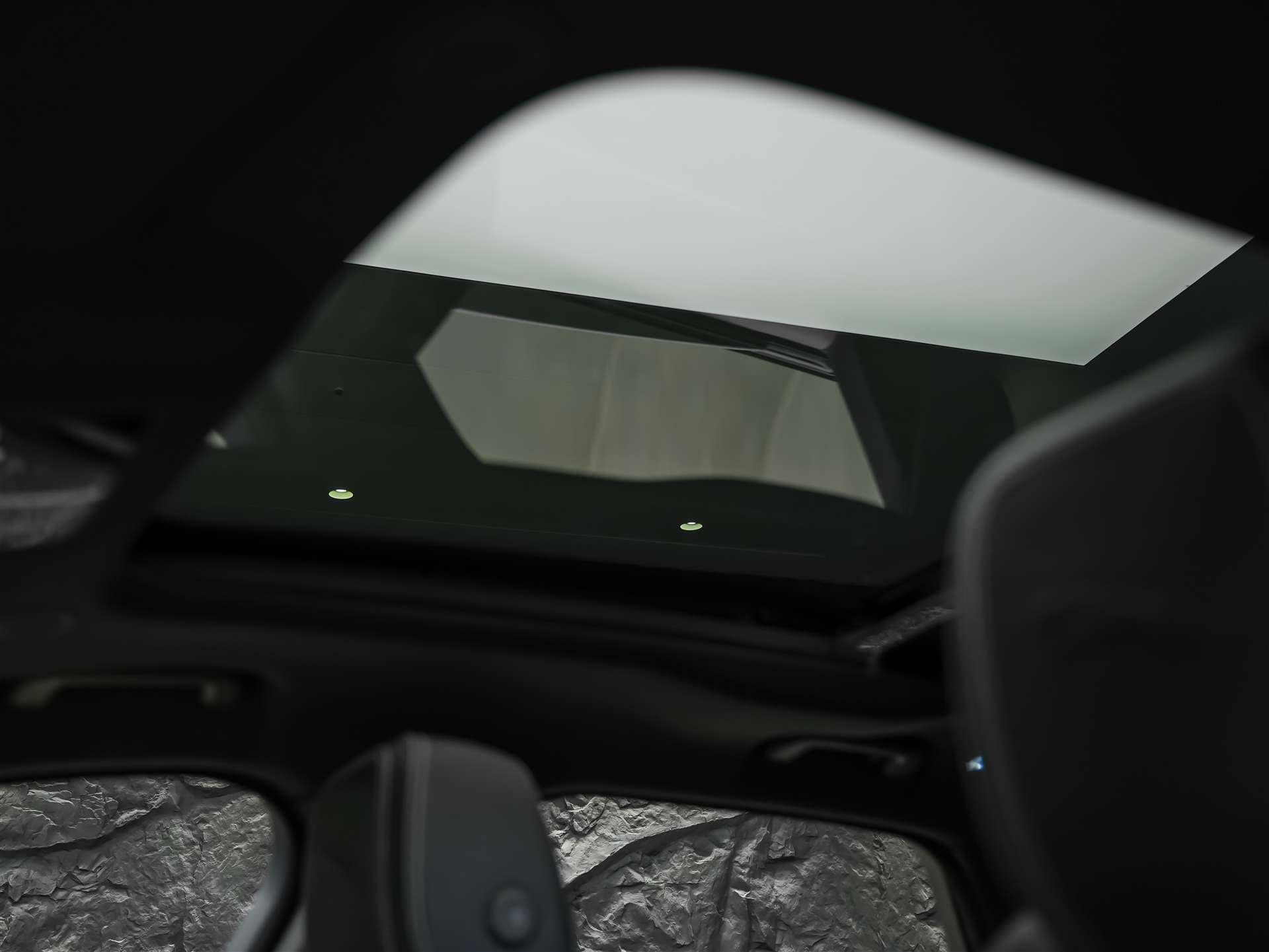 JAGUAR F-Pace 3.0 D I6 R-Dynamic SE AWD *Facelift*Panorama*Head-Up*-image-12