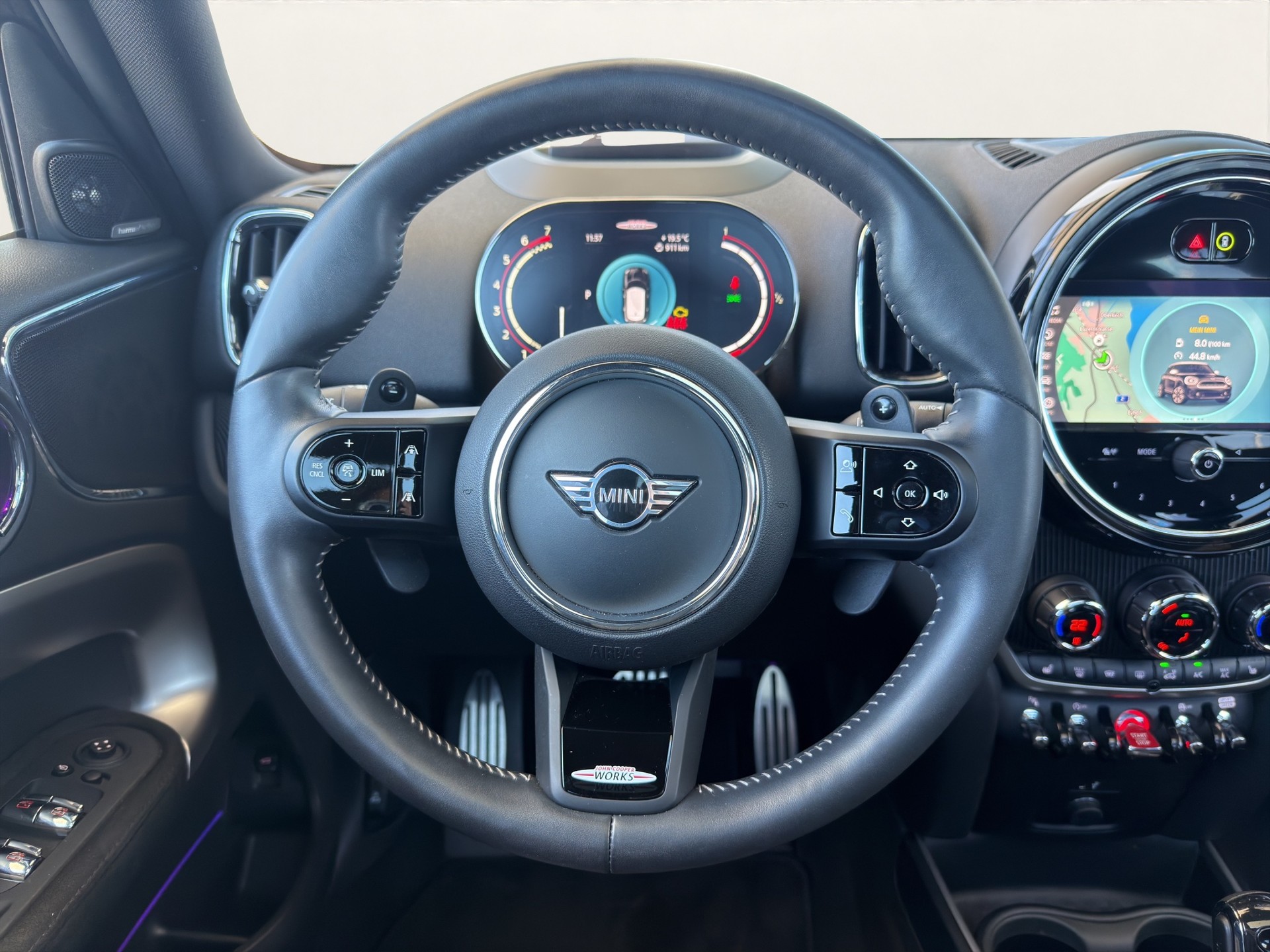 MINI Countryman JCW ALL4-image-10