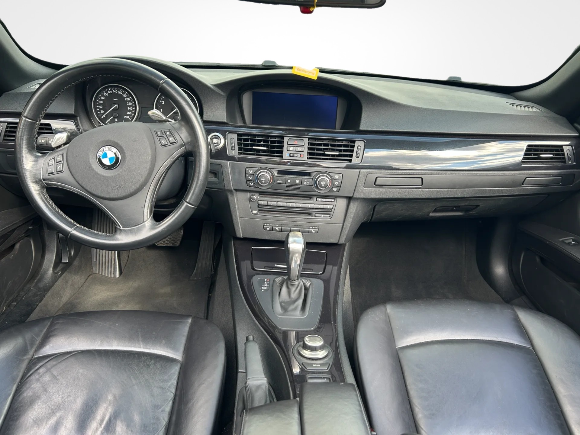 BMW 335i Cabriolet Steptronic-image-6