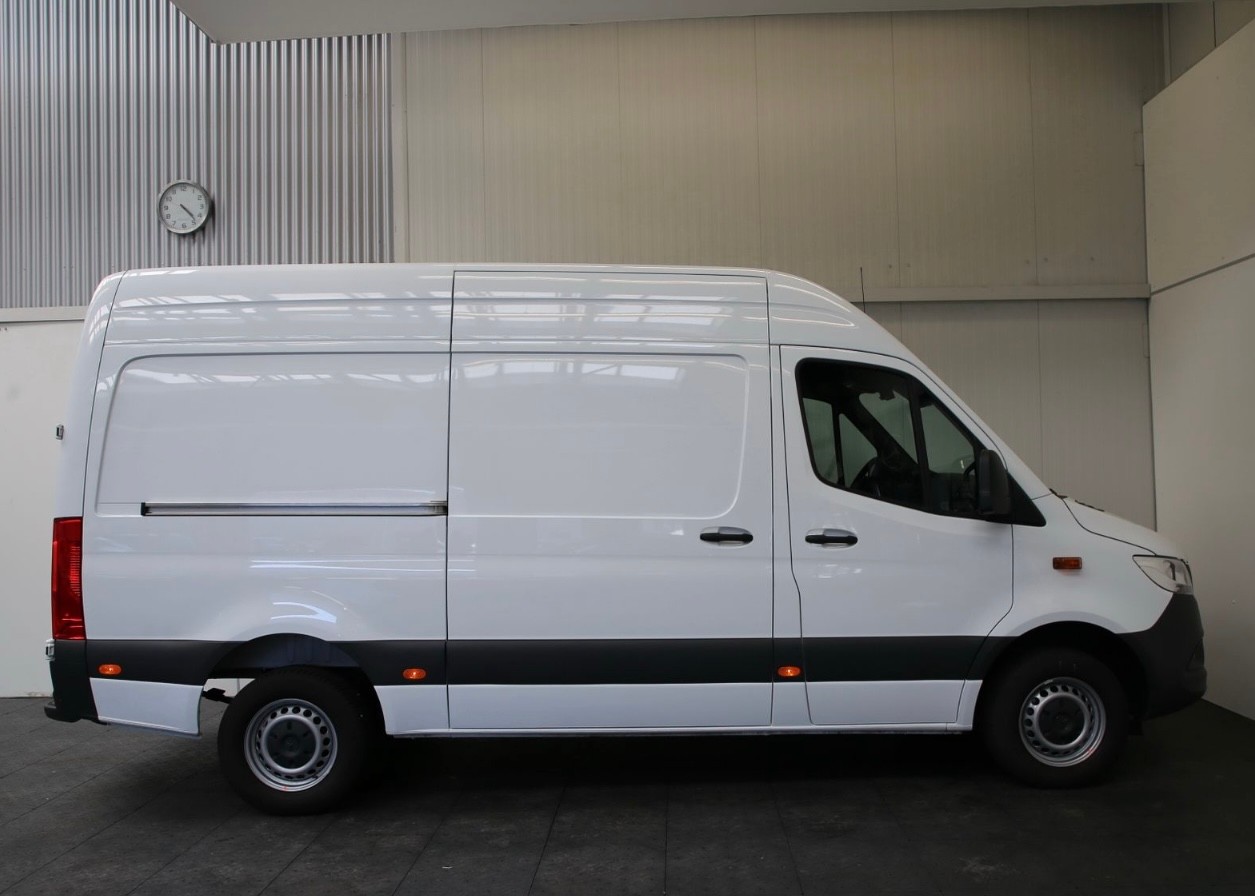 MERCEDES-BENZ Sprinter 317 Kaw. 3665 S 2.0 CDI 170 RHD-showroom-element-2
