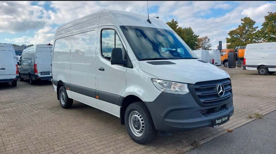 MERCEDES-BENZ Sprinter 317 Kaw. 3665 S 2.0 CDI 170 RHD-showroom-element-3