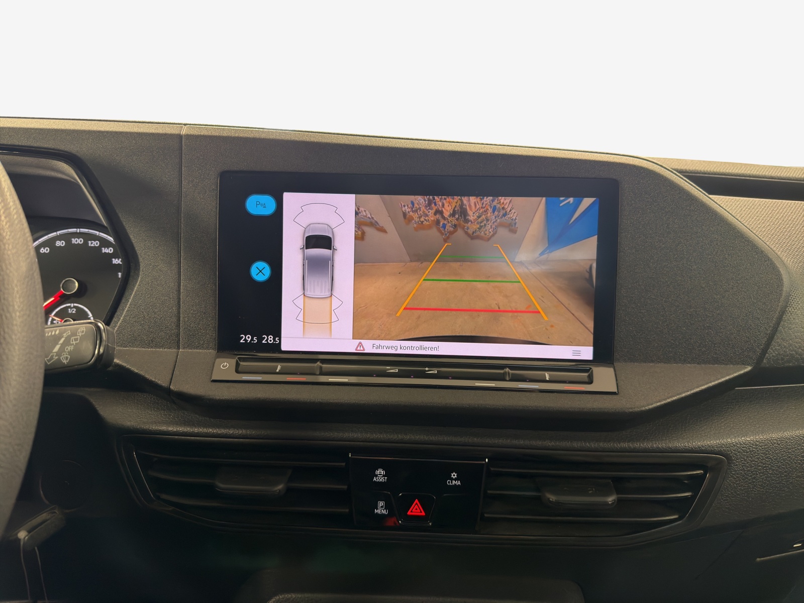 VW Caddy Cargo 2.0TDI 4Motion-image-15