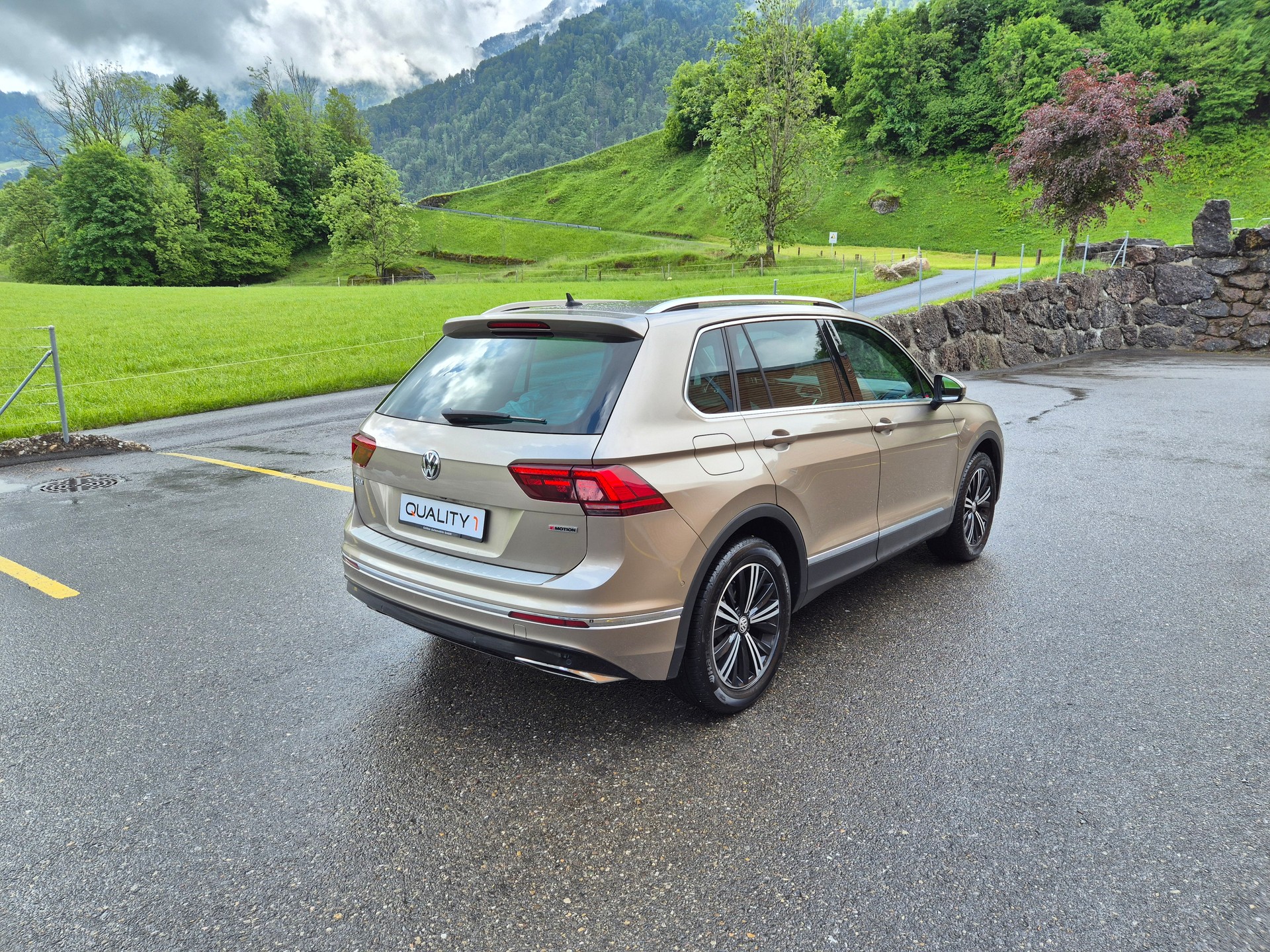 VW Tiguan 2.0TSI Highline 4Motion DSG-image-6