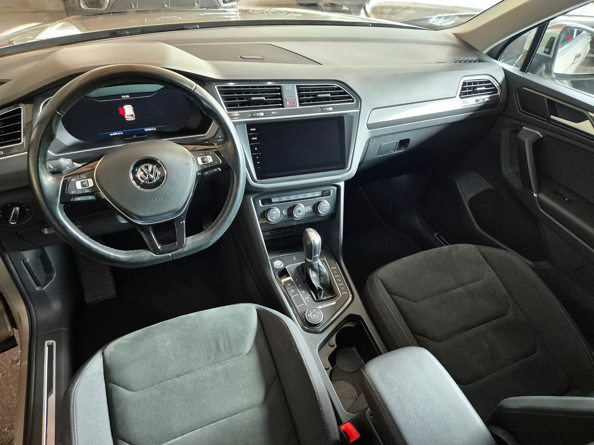 VW Tiguan 2.0TSI Highline 4Motion DSG-image-7
