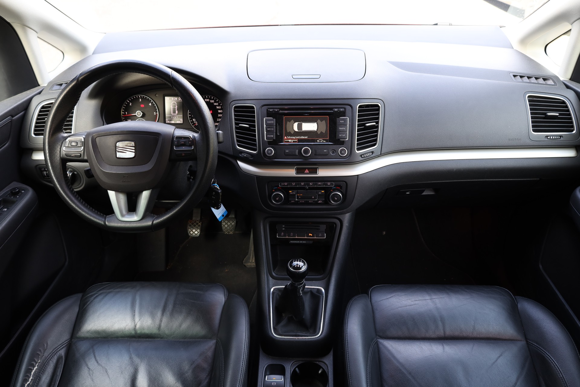 SEAT Alhambra 2.0 TDI 140 Style 4x4 S/S-image-9